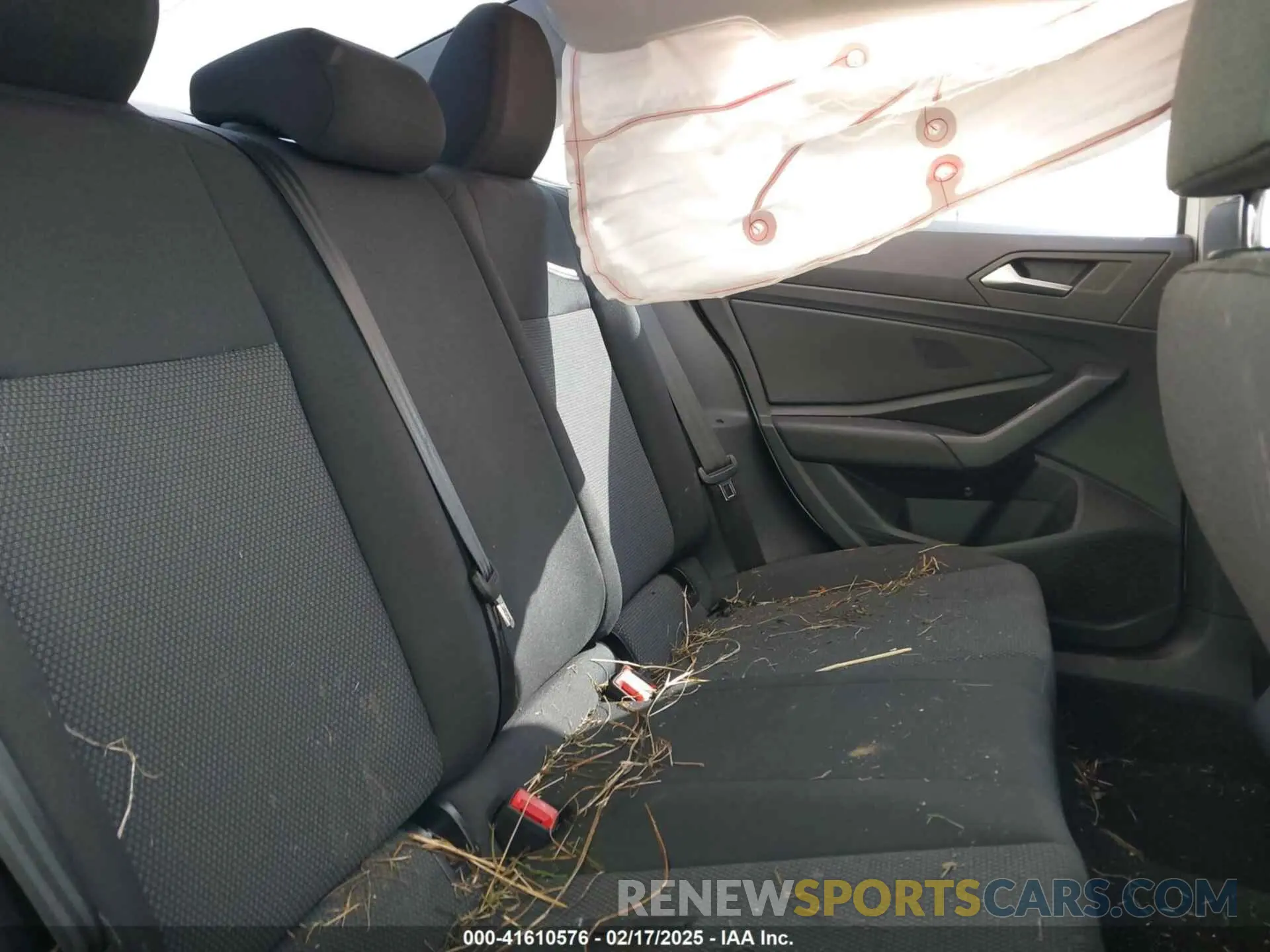 8 fotografías del automóvil dañado 3VWC57BU4KM074381 VOLKSWAGEN JETTA 2019