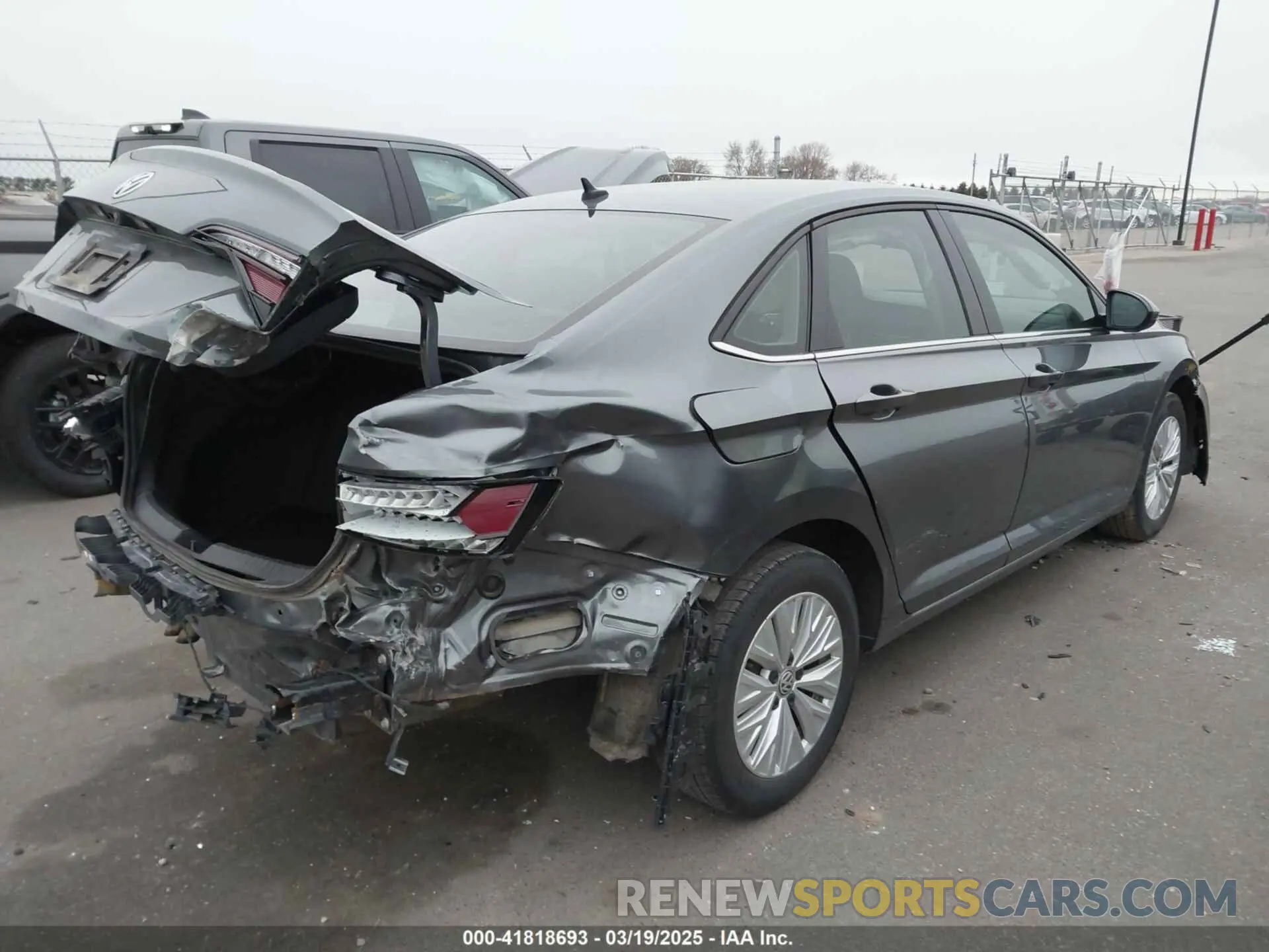 4 fotografías del automóvil dañado 3VWC57BU4KM080925 VOLKSWAGEN JETTA 2019