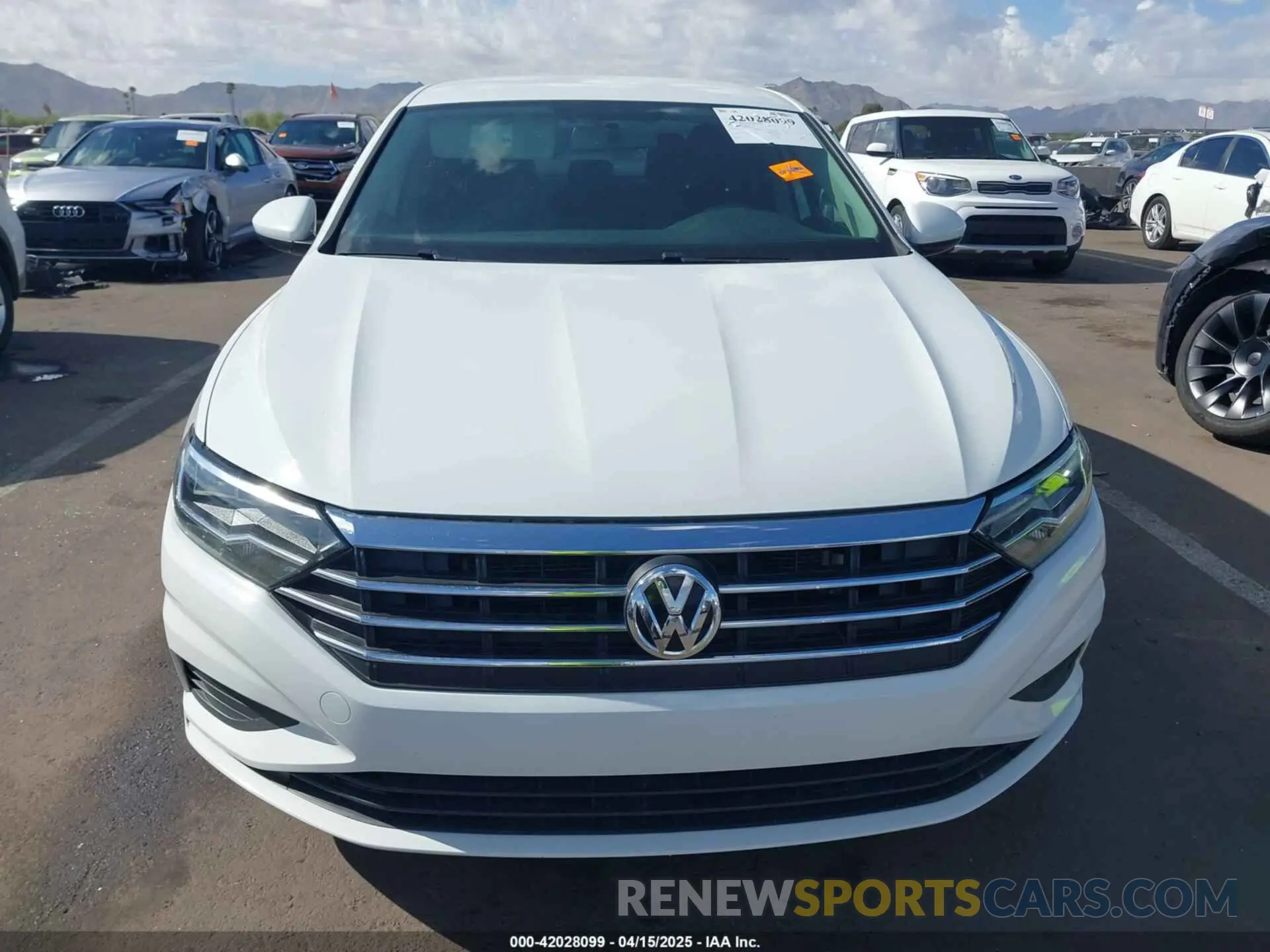 13 fotografías del automóvil dañado 3VWC57BU4KM089706 VOLKSWAGEN JETTA 2019