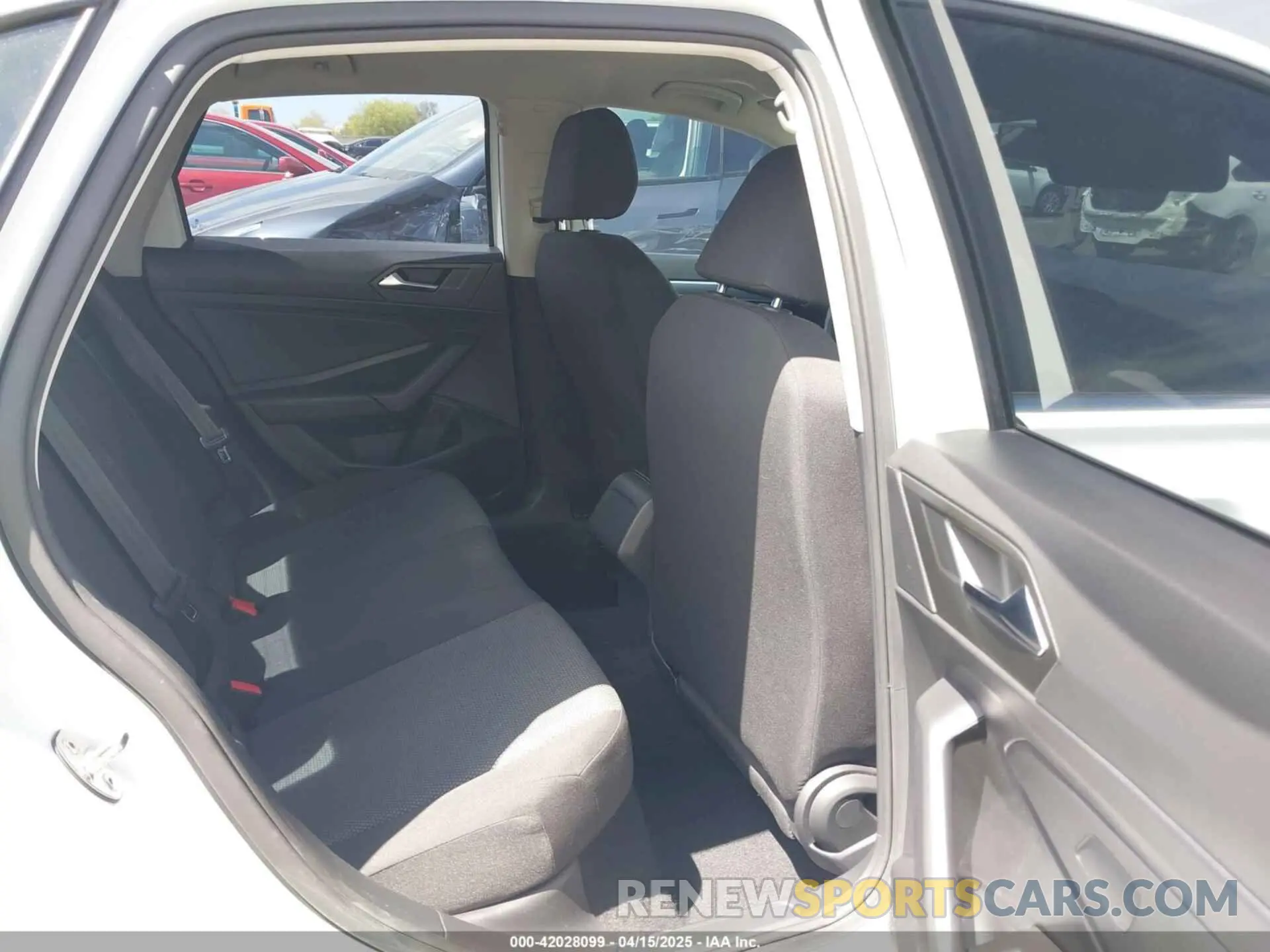 8 fotografías del automóvil dañado 3VWC57BU4KM089706 VOLKSWAGEN JETTA 2019