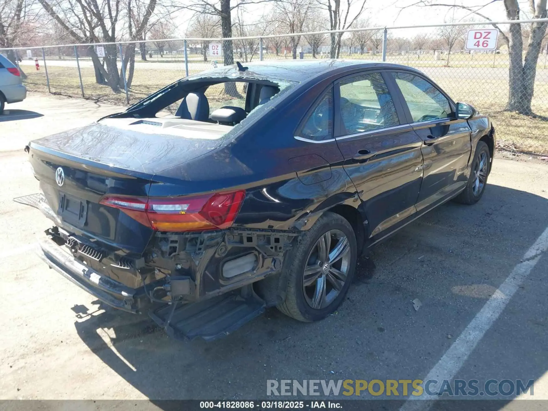 4 fotografías del automóvil dañado 3VWC57BU4KM098339 VOLKSWAGEN JETTA 2019