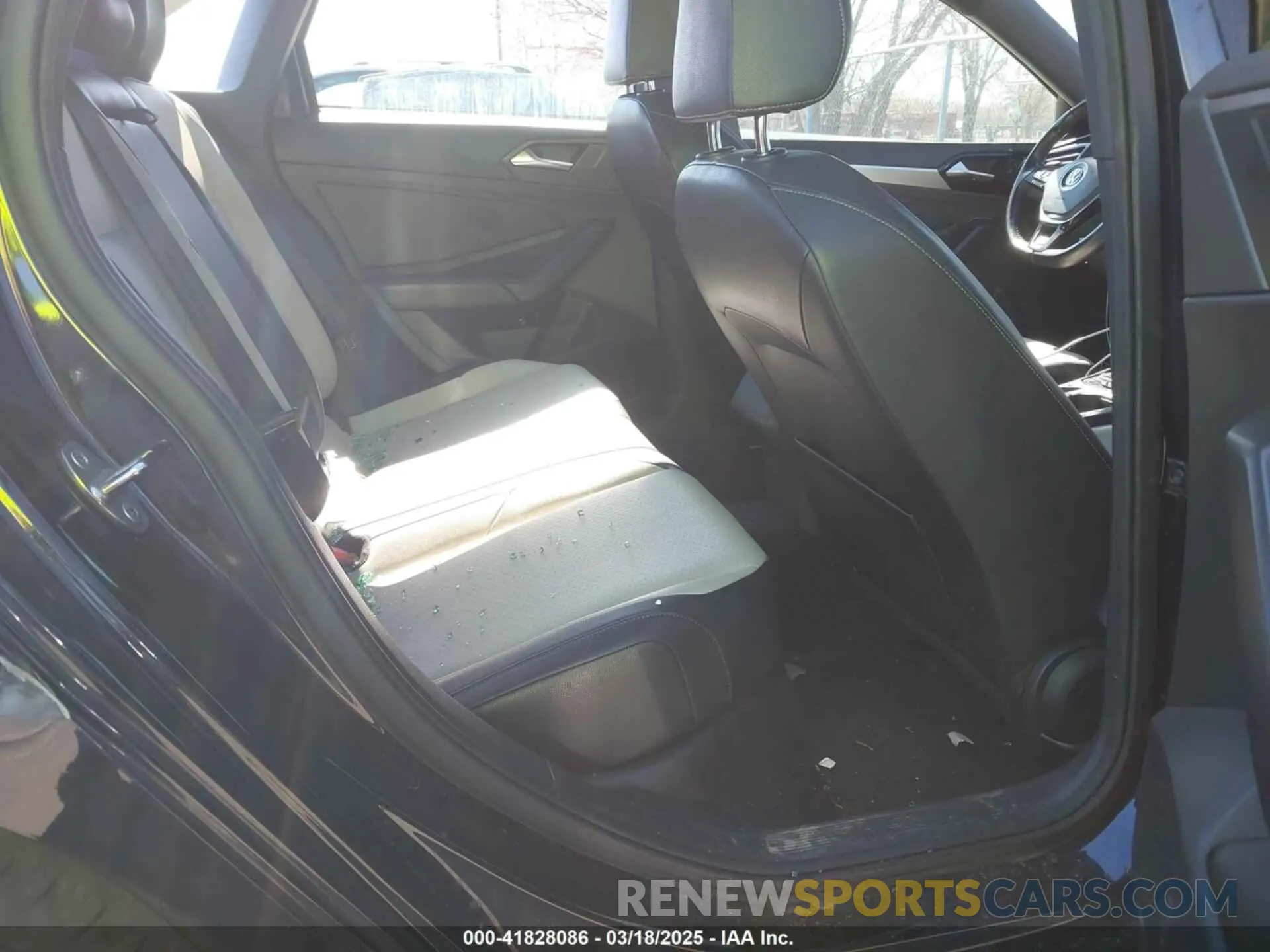 8 fotografías del automóvil dañado 3VWC57BU4KM098339 VOLKSWAGEN JETTA 2019