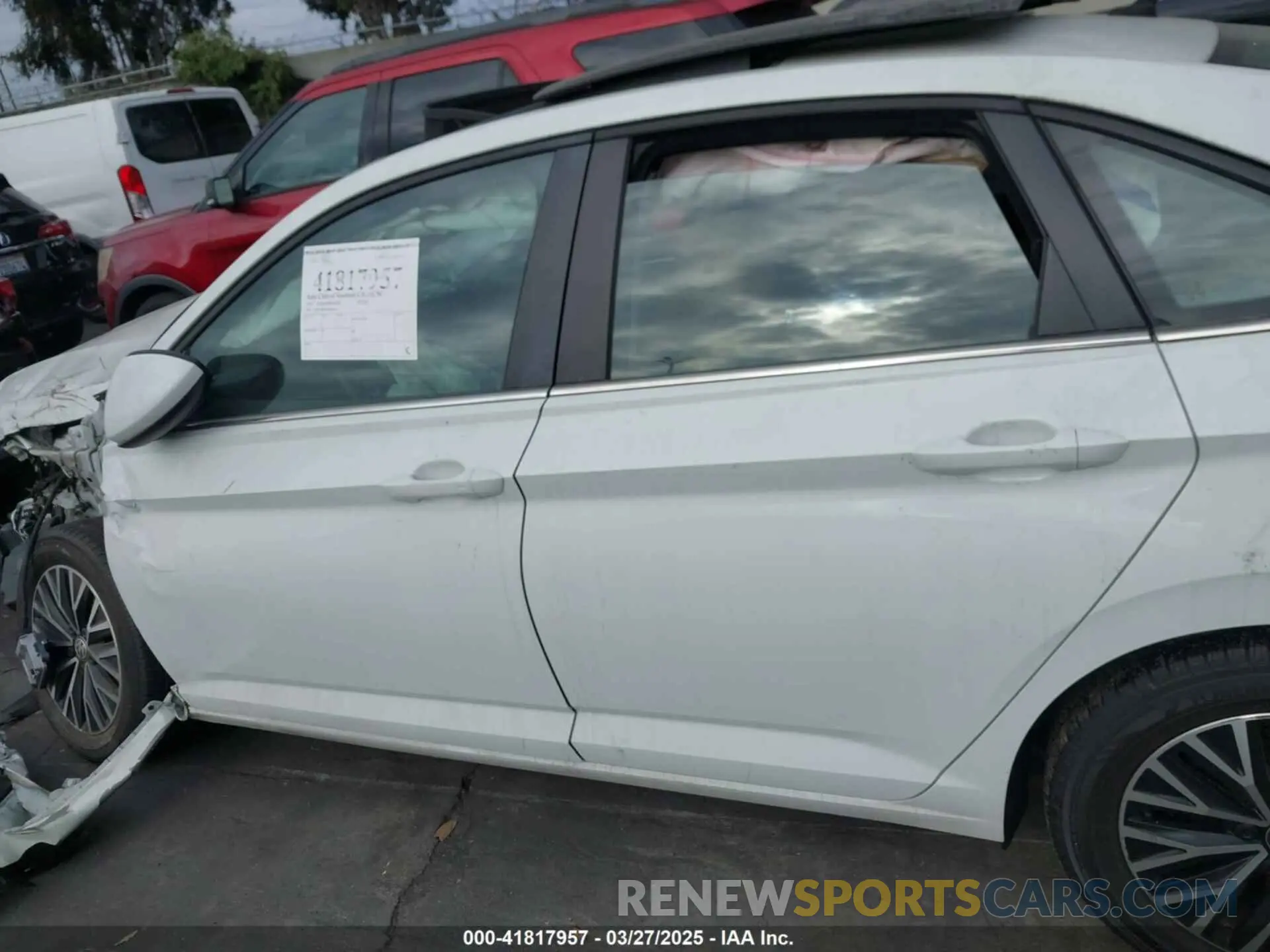 15 fotografías del automóvil dañado 3VWC57BU5KM064216 VOLKSWAGEN JETTA 2019