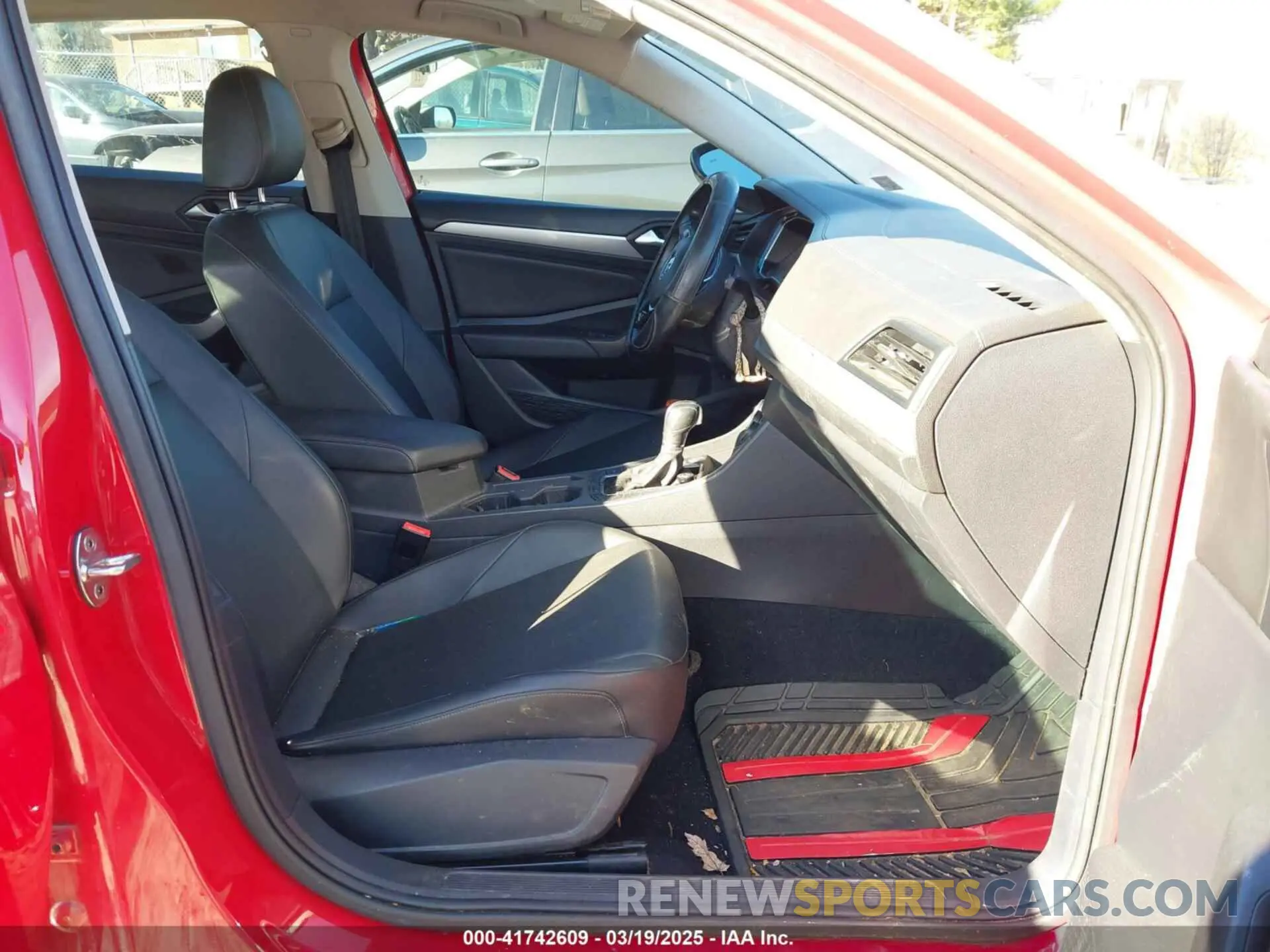 5 fotografías del automóvil dañado 3VWC57BU5KM099936 VOLKSWAGEN JETTA 2019