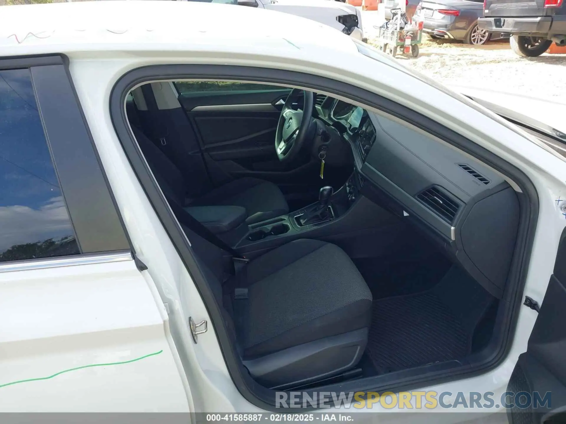 5 fotografías del automóvil dañado 3VWC57BU5KM221730 VOLKSWAGEN JETTA 2019