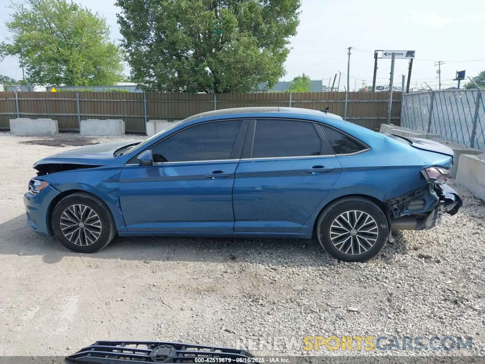 14 fotografías del automóvil dañado 3VWC57BU5KM226846 VOLKSWAGEN JETTA 2019