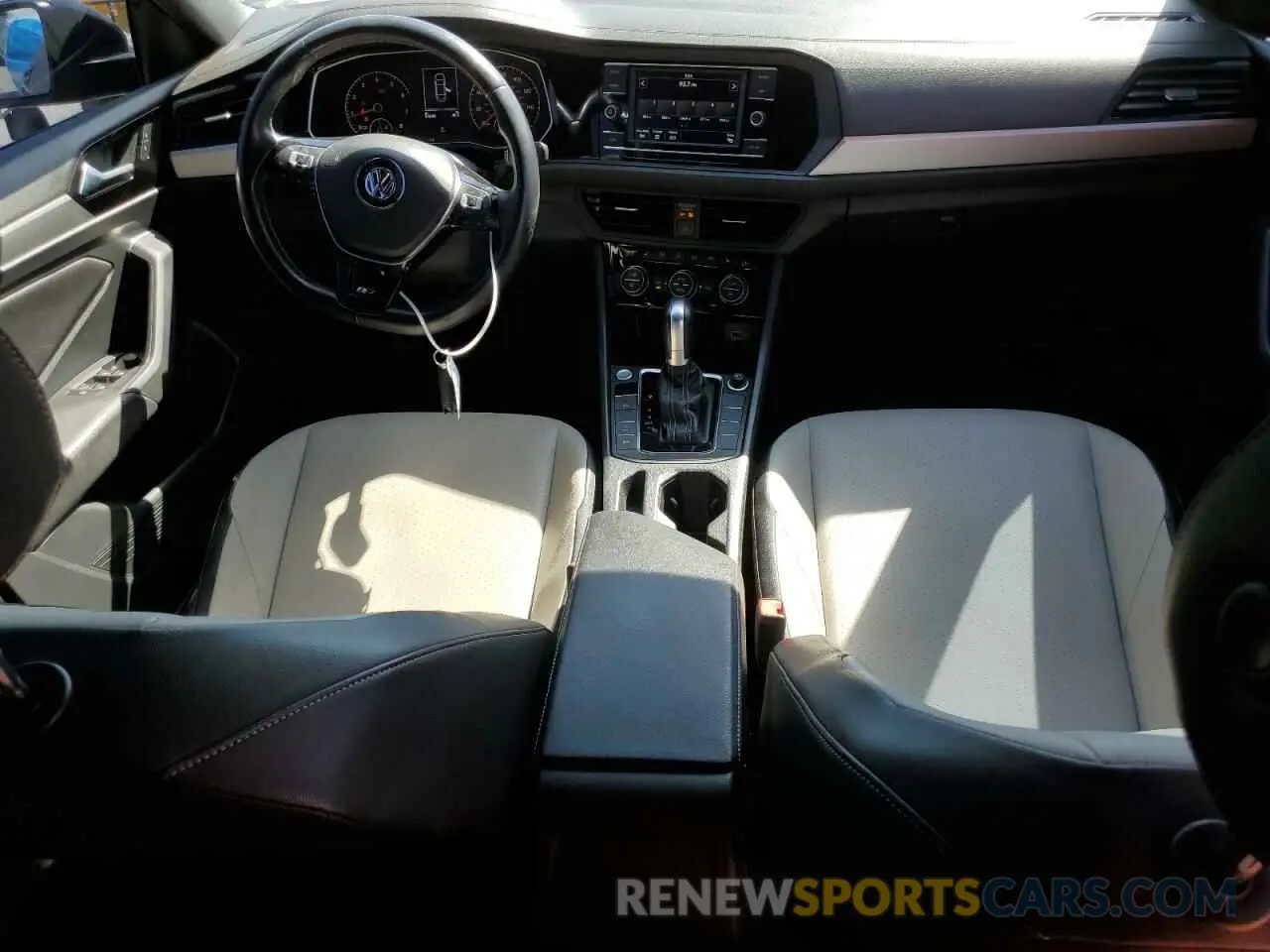 8 fotografías del automóvil dañado 3VWC57BU6KM068162 VOLKSWAGEN JETTA 2019