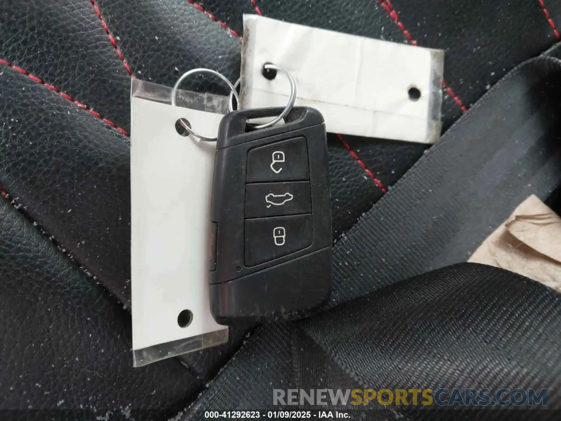 11 fotografías del automóvil dañado 3VWC57BU6KM074298 VOLKSWAGEN JETTA 2019
