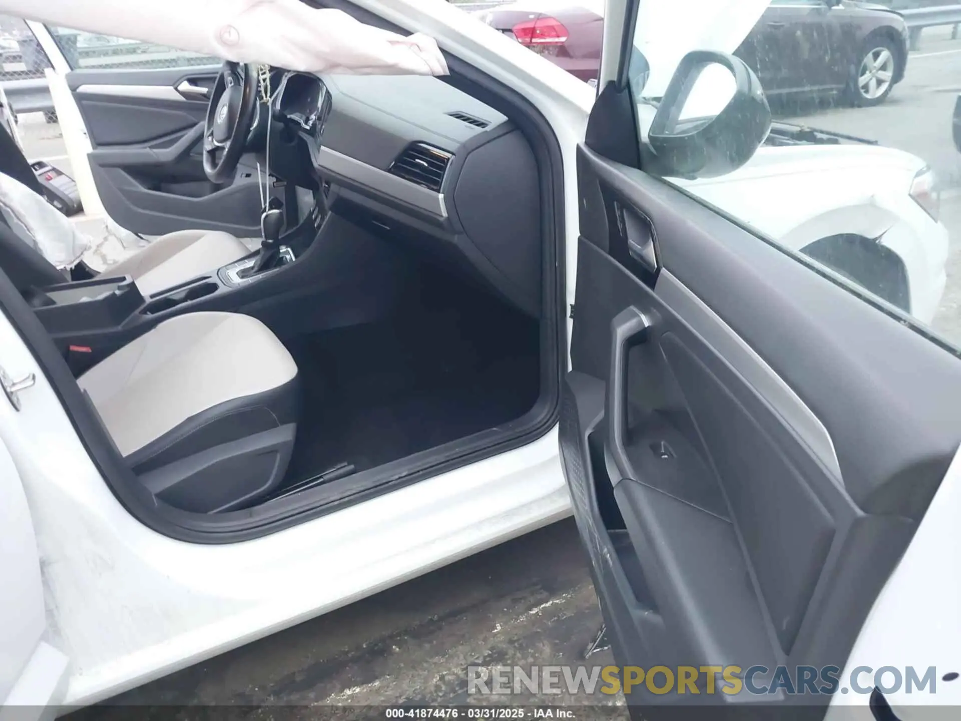 5 fotografías del automóvil dañado 3VWC57BU6KM162459 VOLKSWAGEN JETTA 2019