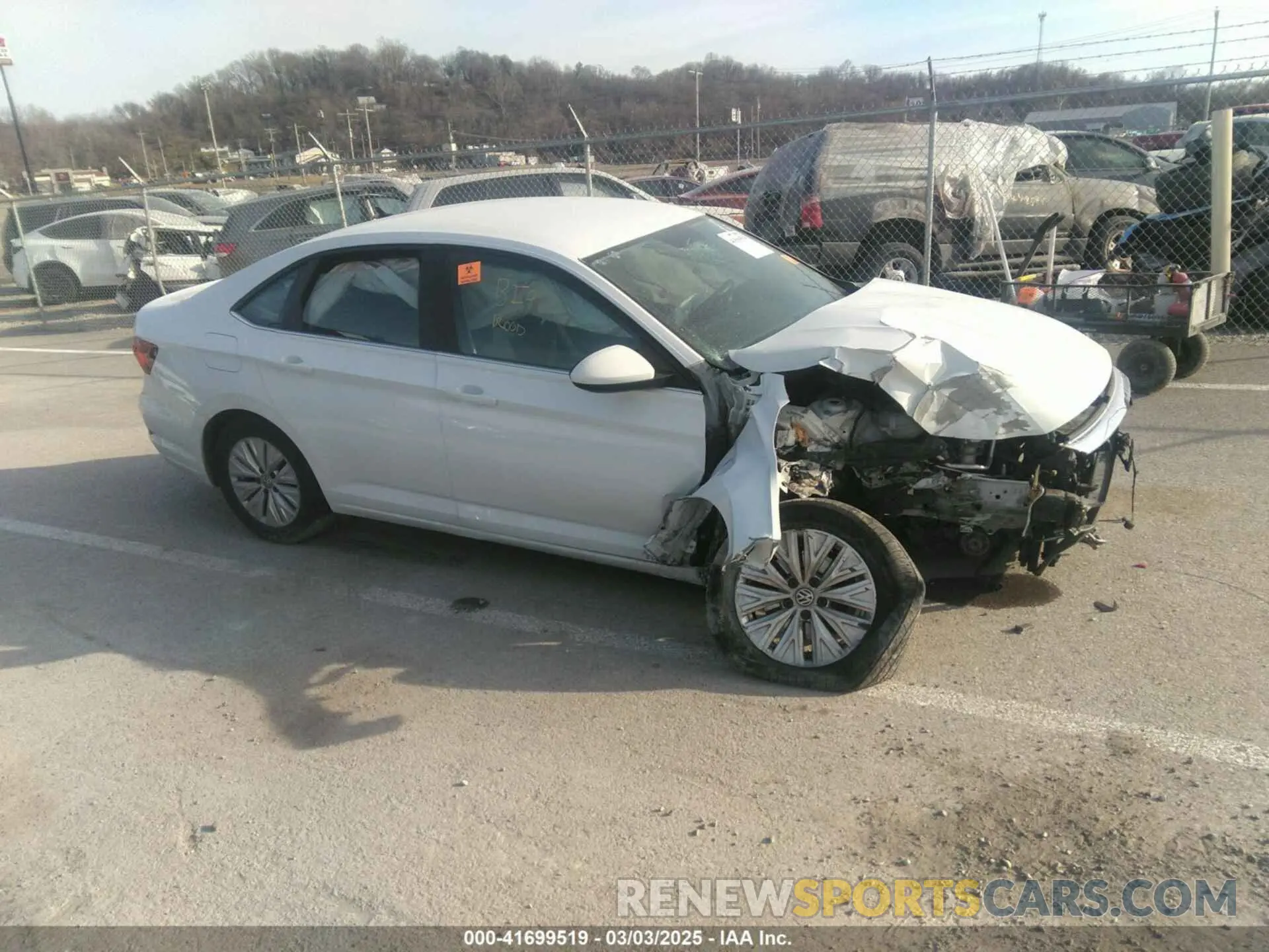 13 fotografías del automóvil dañado 3VWC57BU7KM031816 VOLKSWAGEN JETTA 2019