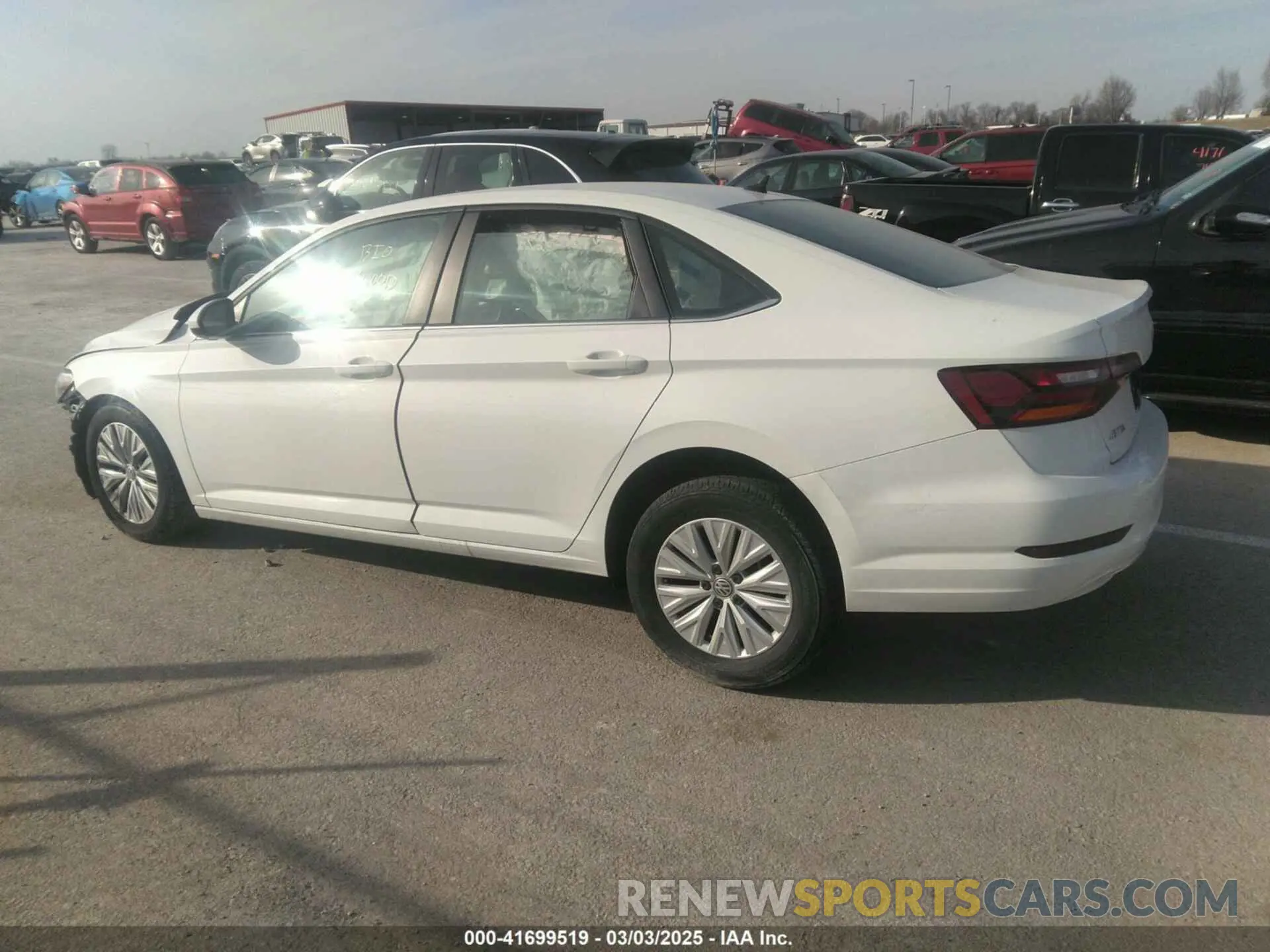 14 fotografías del automóvil dañado 3VWC57BU7KM031816 VOLKSWAGEN JETTA 2019