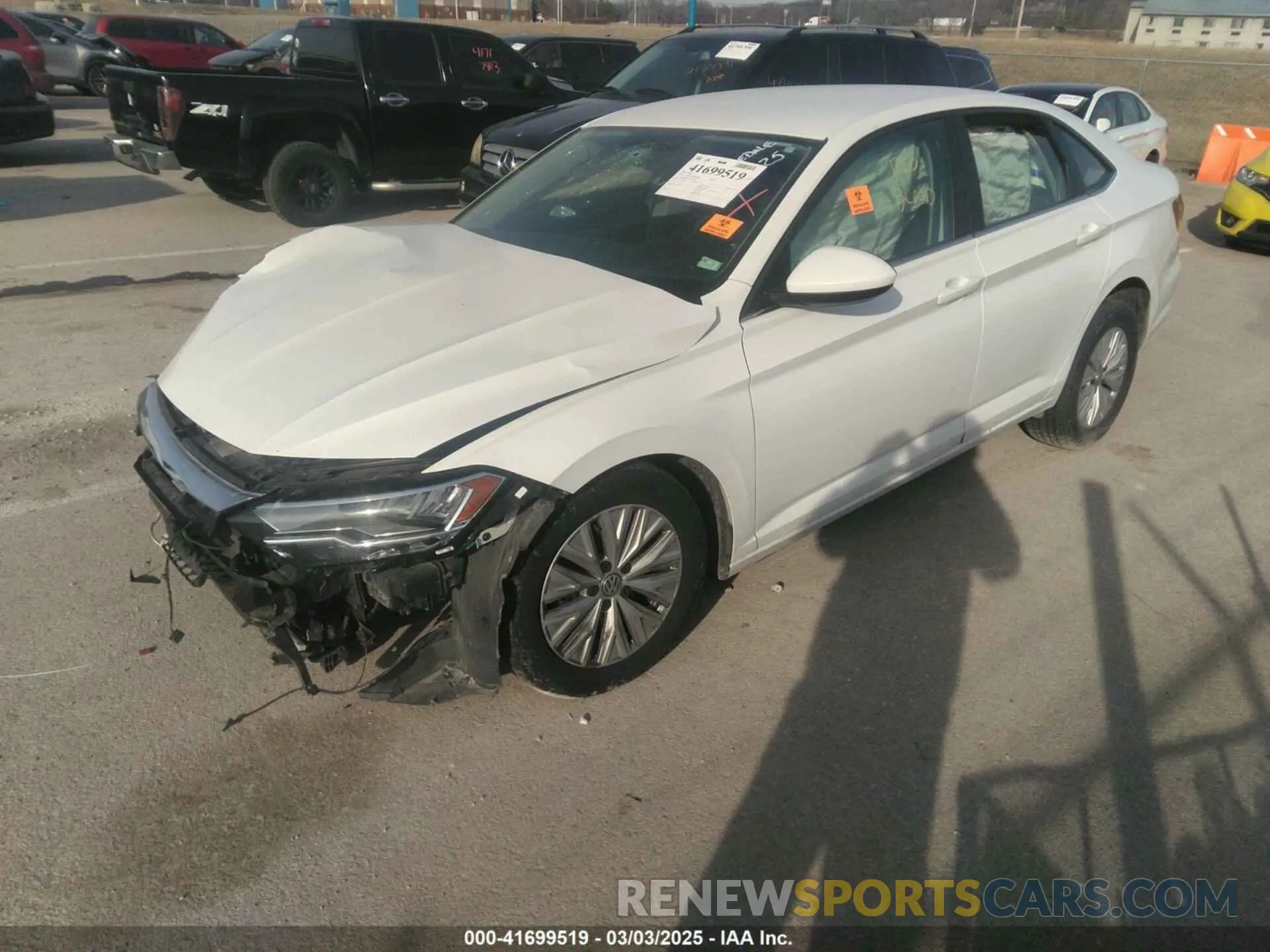 2 fotografías del automóvil dañado 3VWC57BU7KM031816 VOLKSWAGEN JETTA 2019