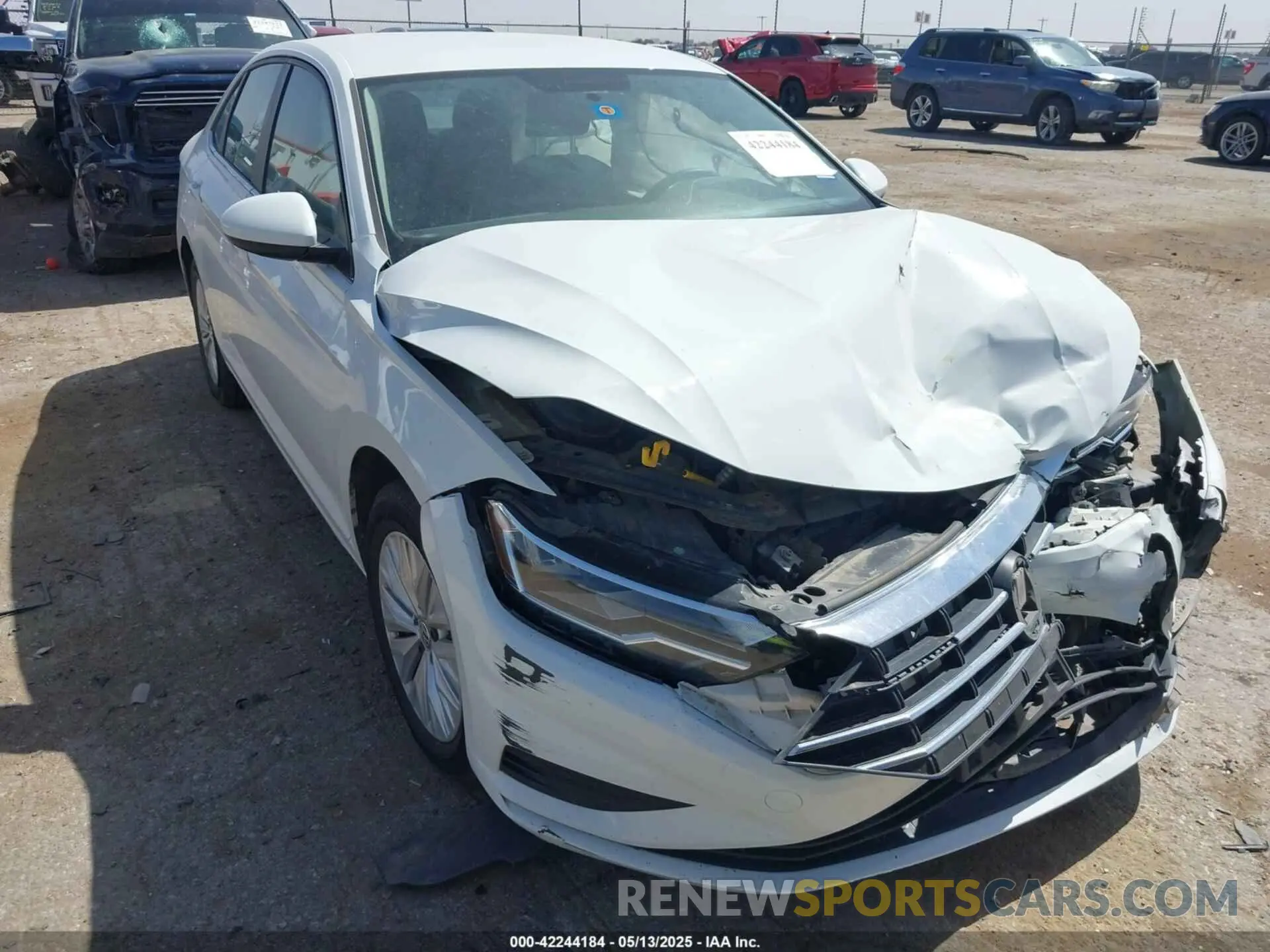 1 fotografías del automóvil dañado 3VWC57BU7KM110001 VOLKSWAGEN JETTA 2019