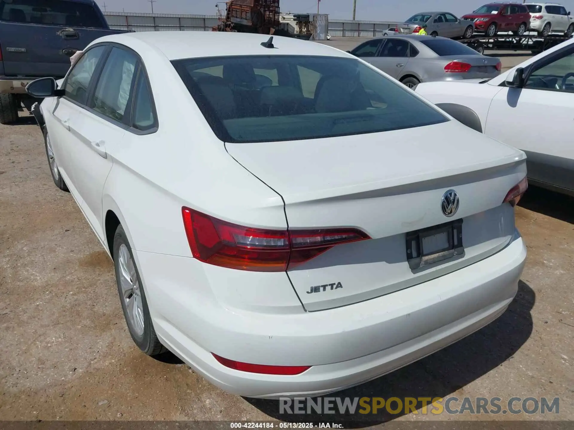 3 fotografías del automóvil dañado 3VWC57BU7KM110001 VOLKSWAGEN JETTA 2019