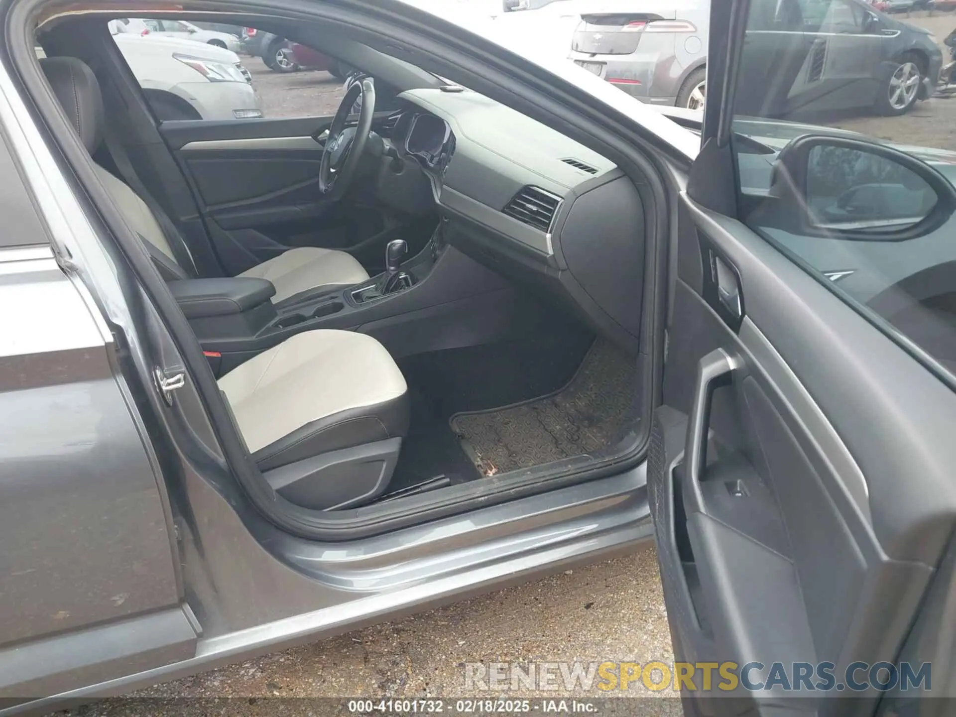 5 fotografías del automóvil dañado 3VWC57BU7KM223222 VOLKSWAGEN JETTA 2019