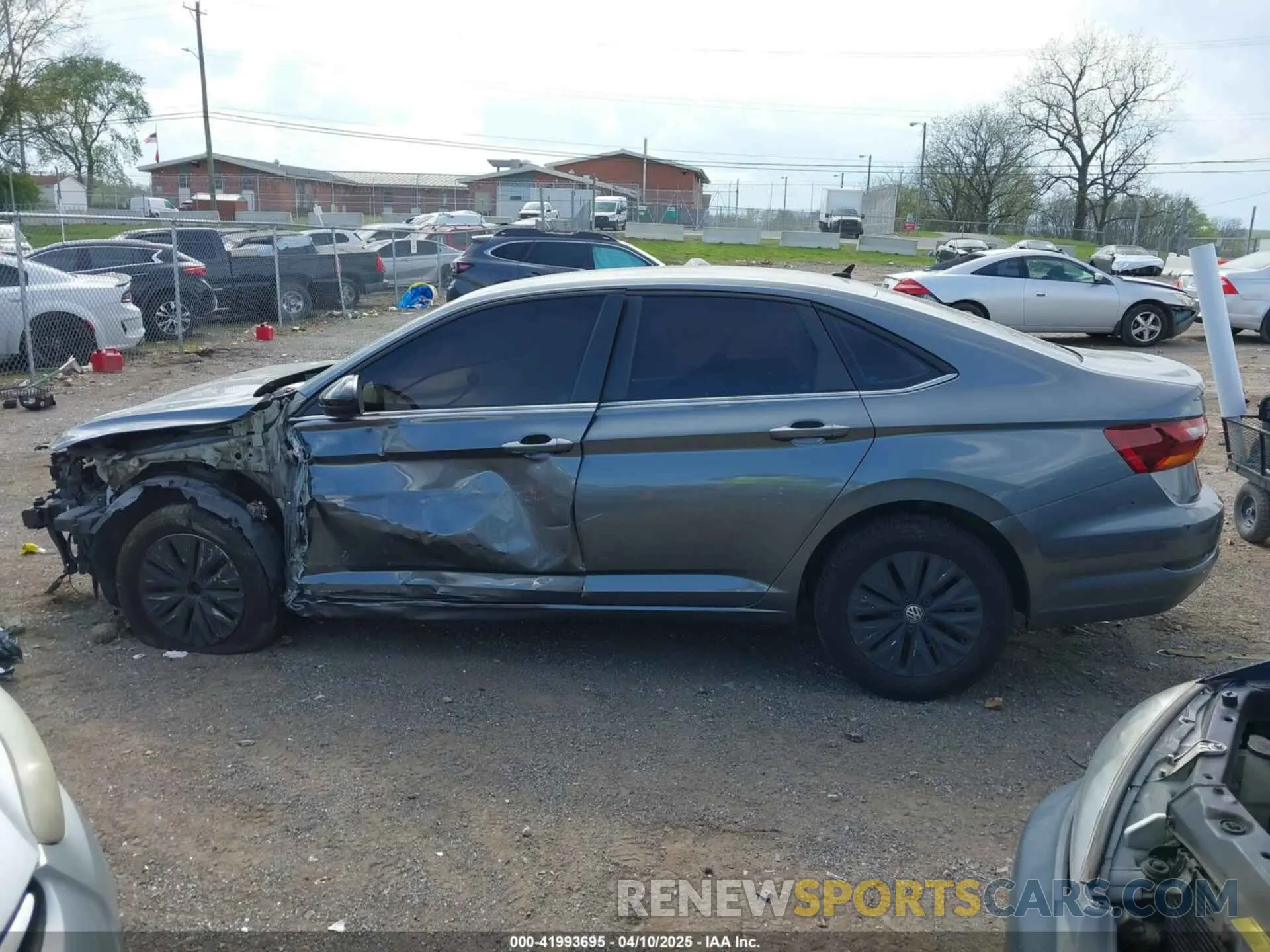 15 fotografías del automóvil dañado 3VWC57BU8KM051086 VOLKSWAGEN JETTA 2019
