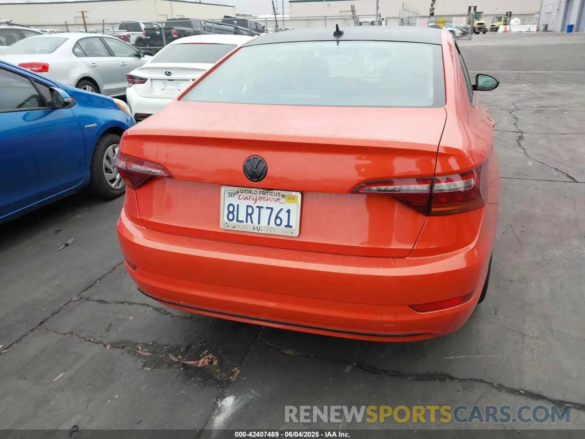 17 fotografías del automóvil dañado 3VWC57BU8KM073511 VOLKSWAGEN JETTA 2019