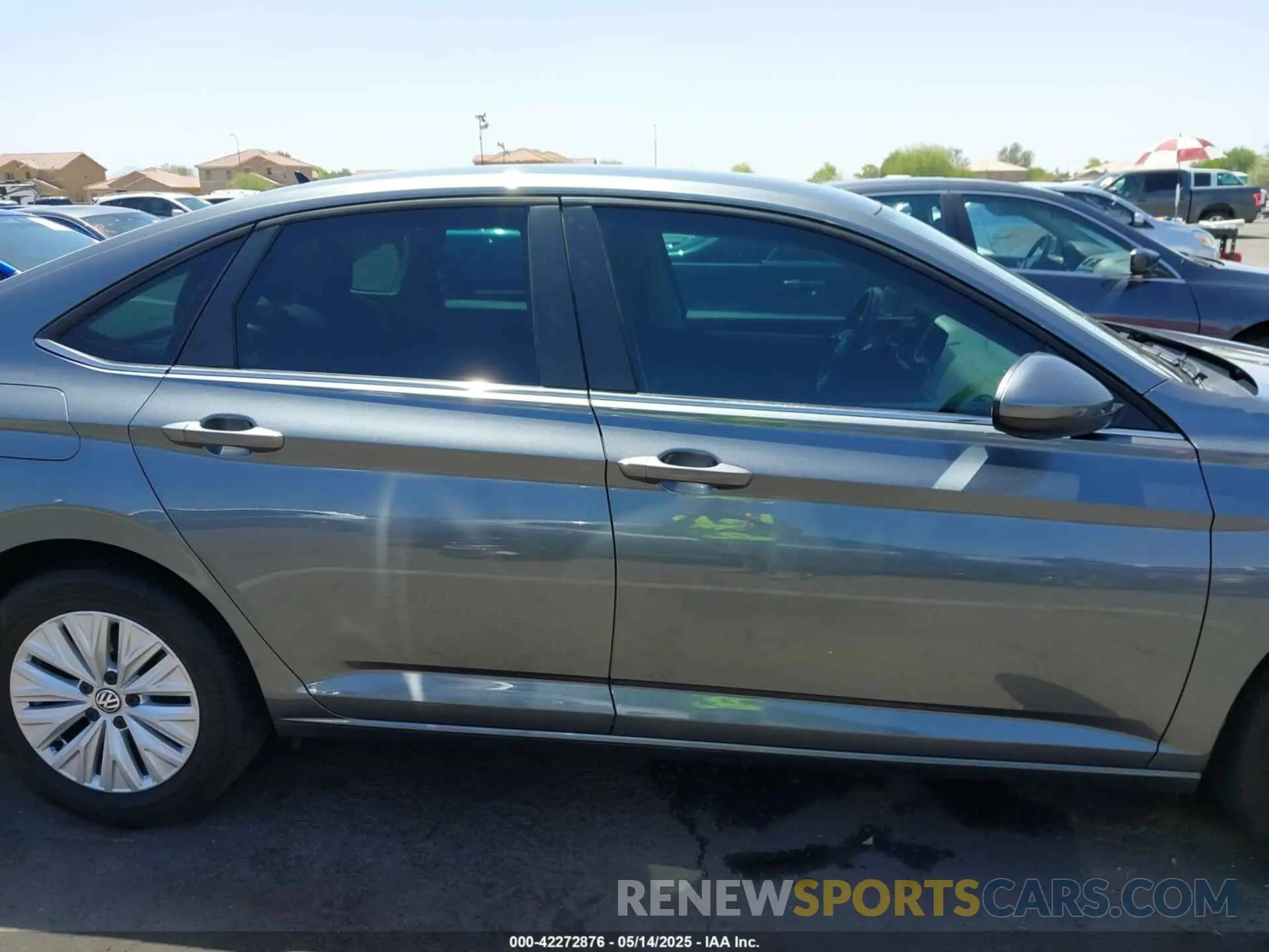 14 fotografías del automóvil dañado 3VWC57BU8KM078627 VOLKSWAGEN JETTA 2019