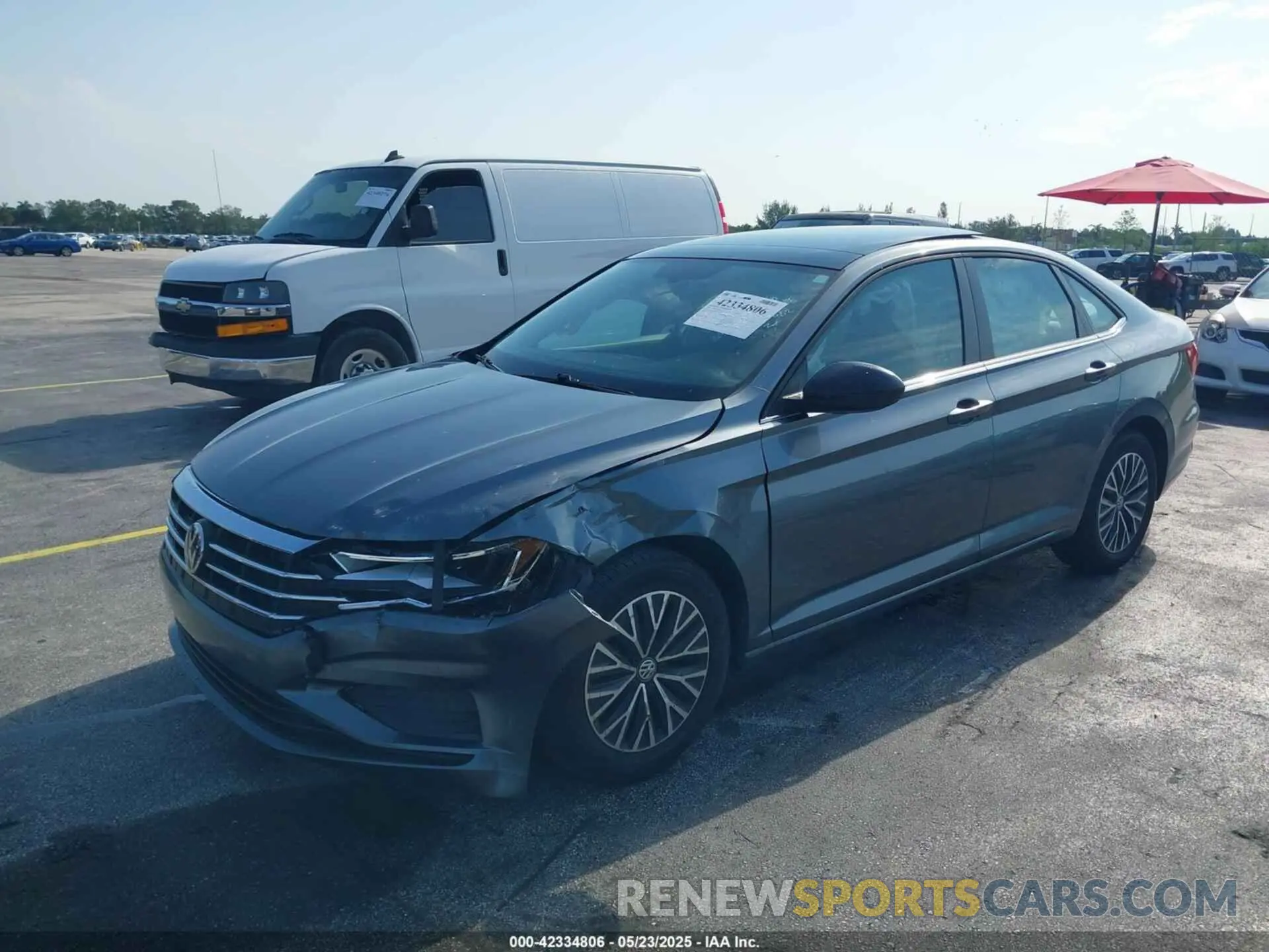 2 fotografías del automóvil dañado 3VWC57BU8KM120682 VOLKSWAGEN JETTA 2019