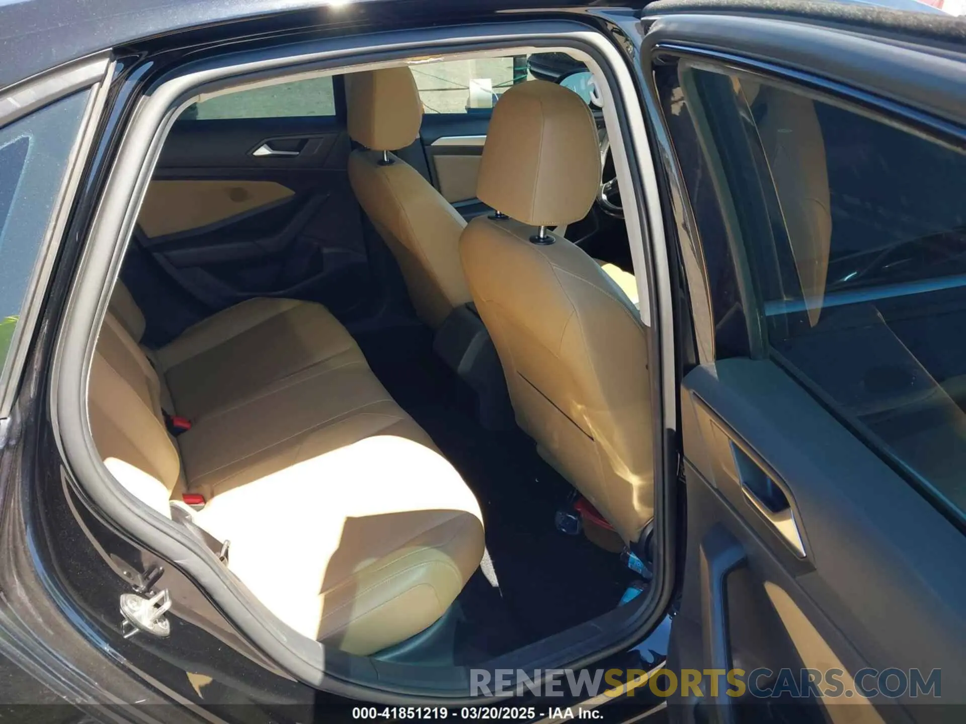 8 fotografías del automóvil dañado 3VWC57BU9KM045023 VOLKSWAGEN JETTA 2019