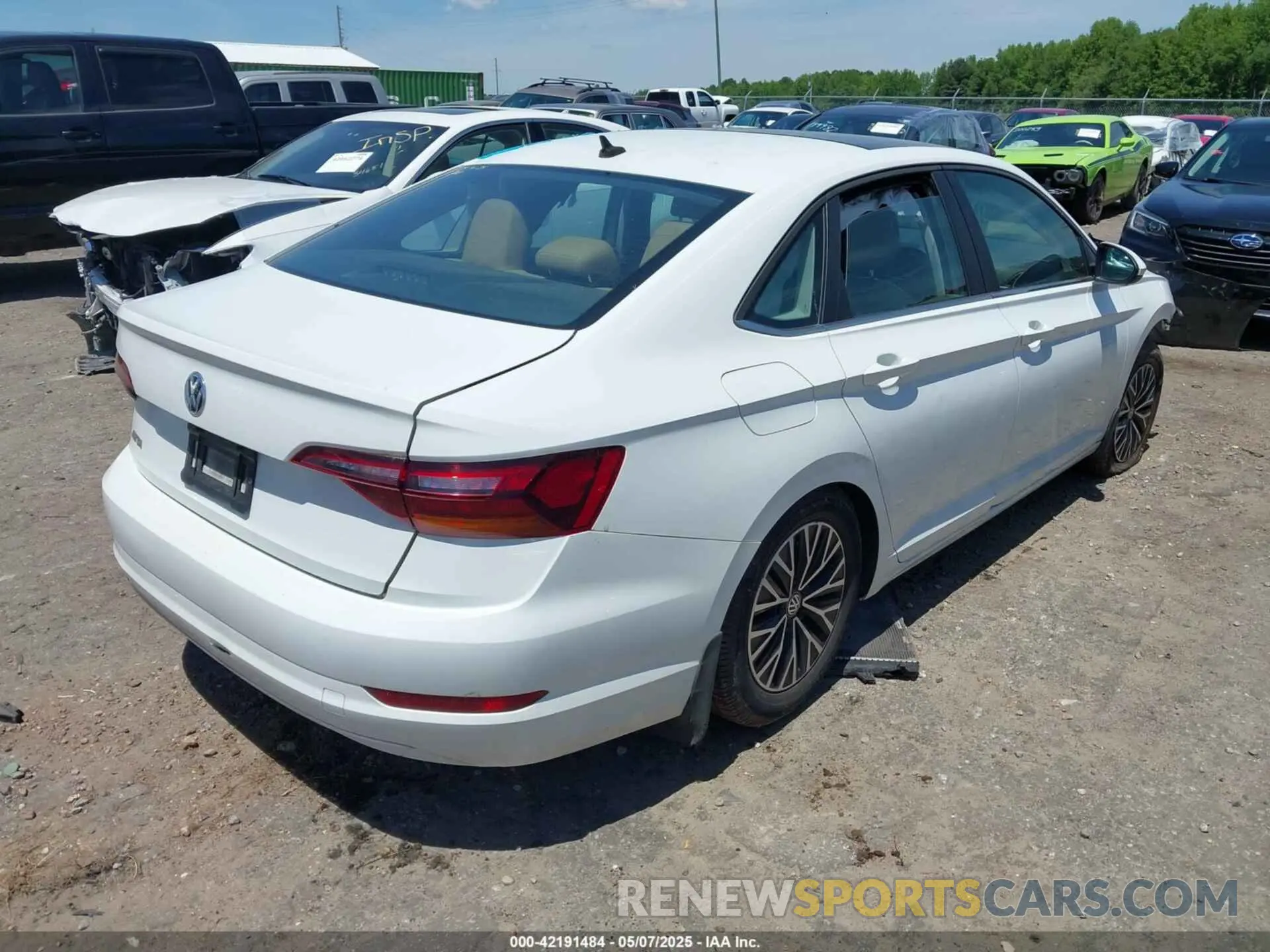 4 fotografías del automóvil dañado 3VWC57BU9KM087322 VOLKSWAGEN JETTA 2019