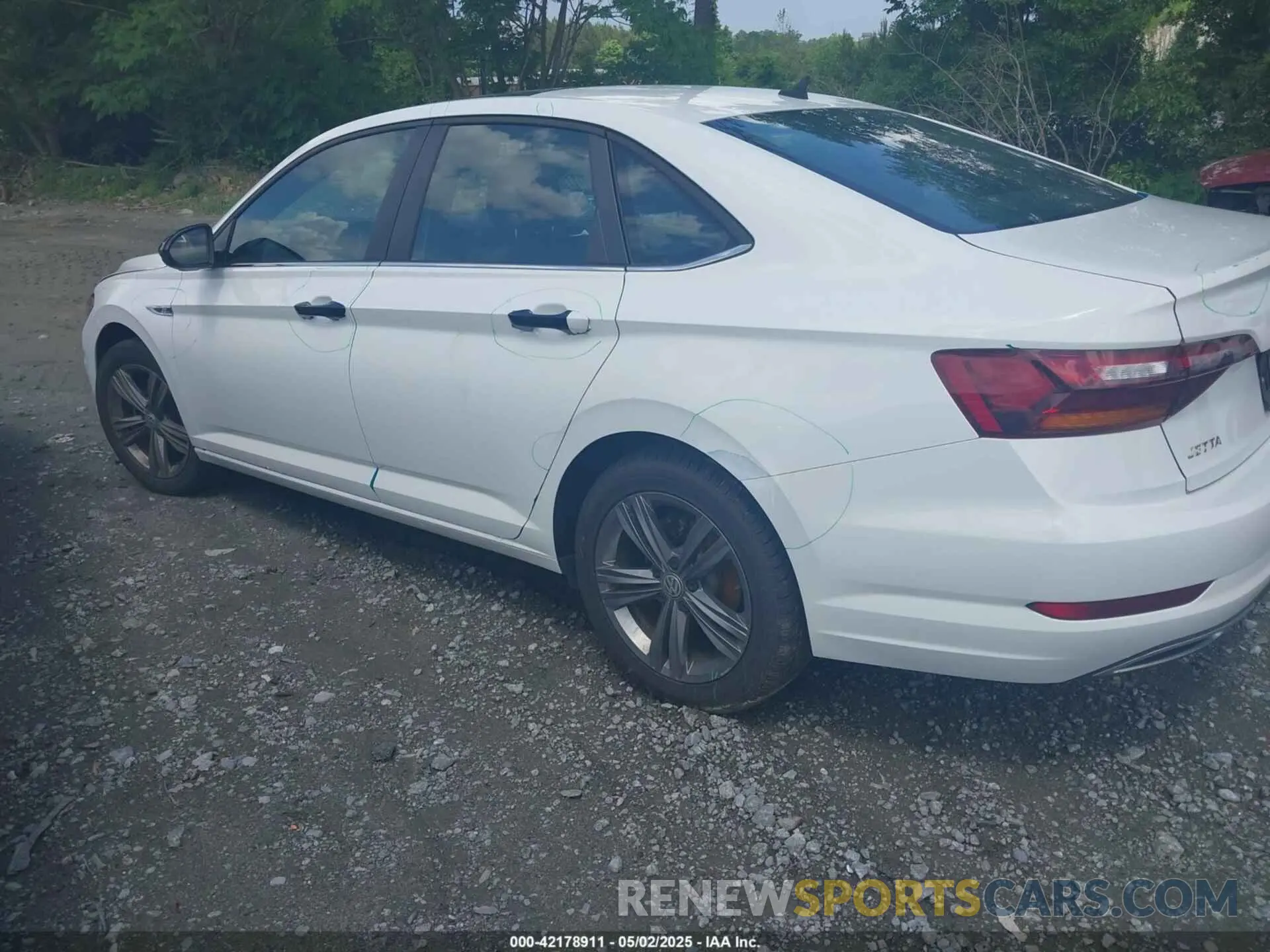 13 fotografías del automóvil dañado 3VWC57BU9KM103048 VOLKSWAGEN JETTA 2019