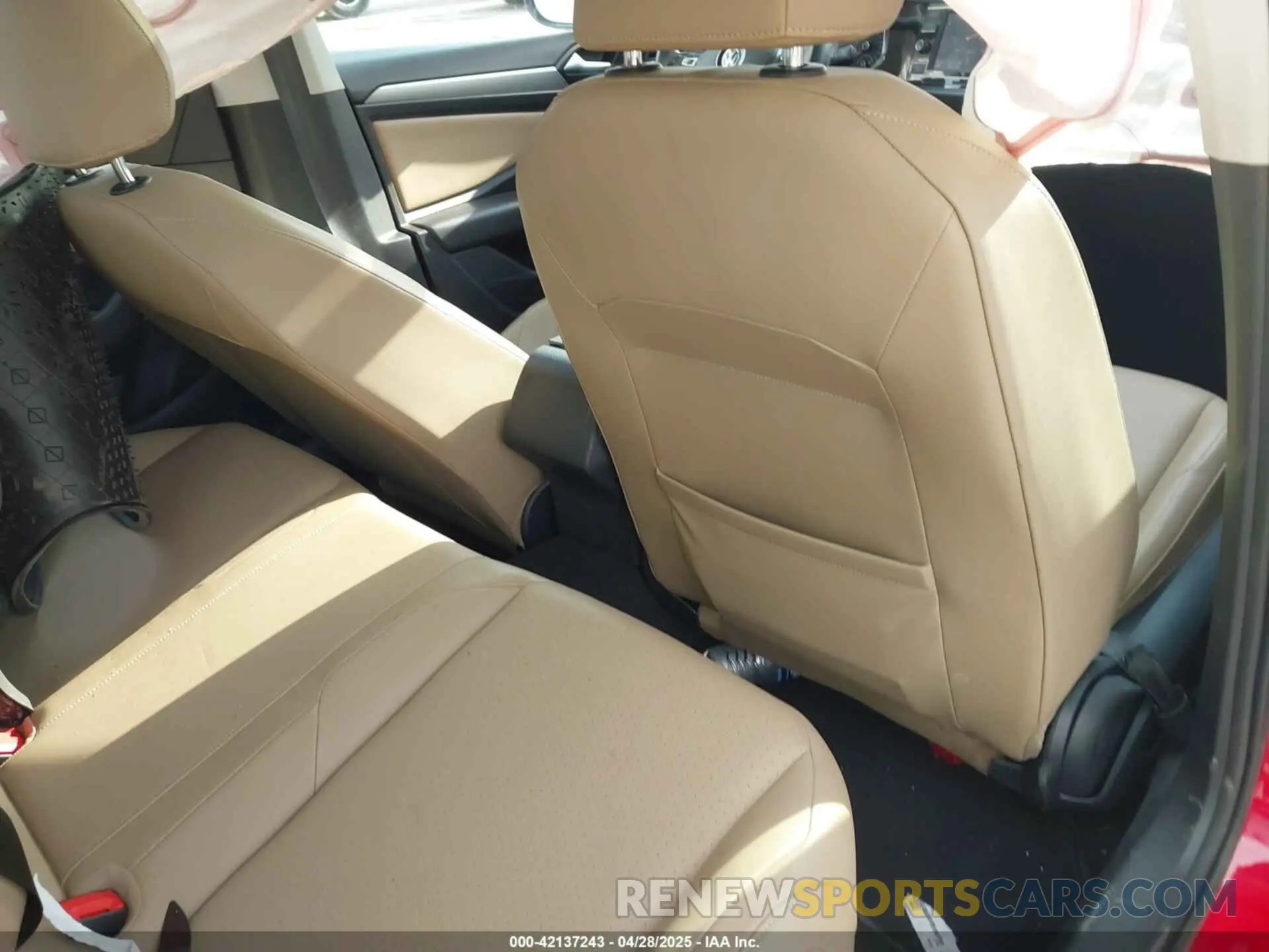 8 fotografías del automóvil dañado 3VWC57BUXKM005257 VOLKSWAGEN JETTA 2019