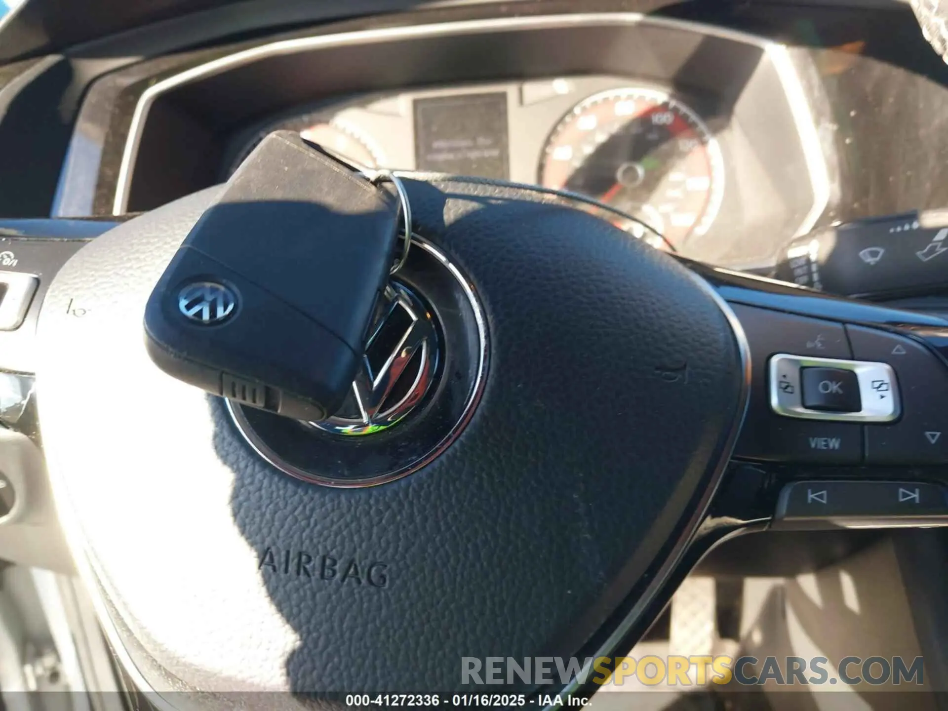11 fotografías del automóvil dañado 3VWC57BUXKM113927 VOLKSWAGEN JETTA 2019