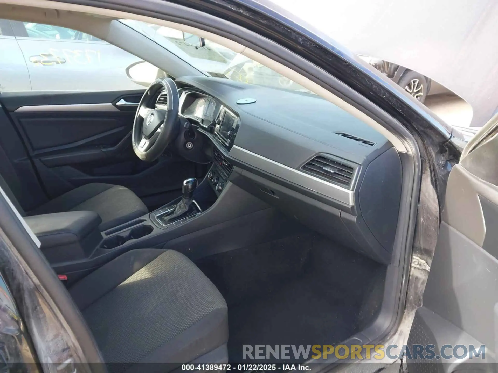 5 fotografías del automóvil dañado 3VWC57BUXKM142134 VOLKSWAGEN JETTA 2019
