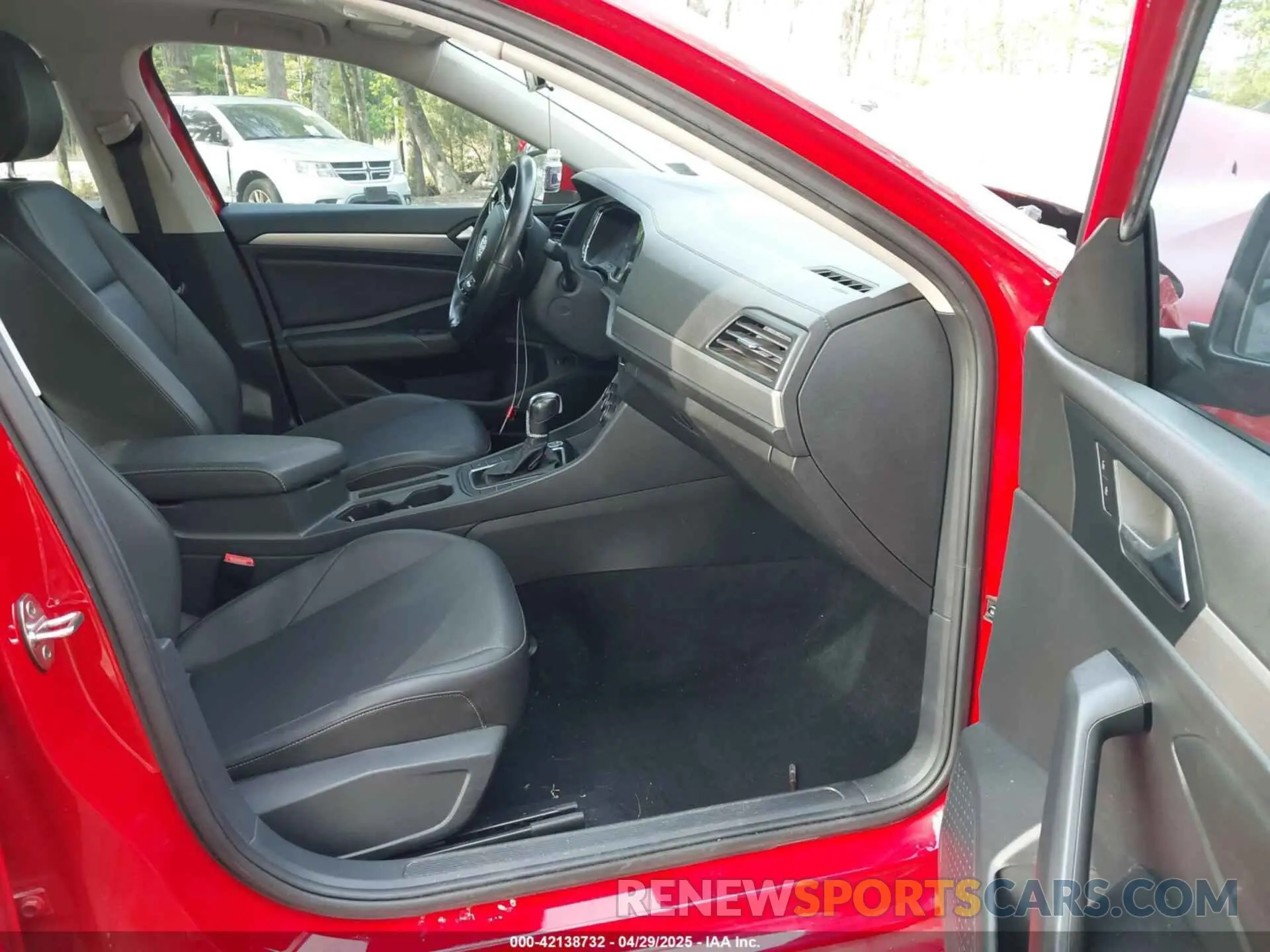 5 fotografías del automóvil dañado 3VWC57BUXKM170189 VOLKSWAGEN JETTA 2019