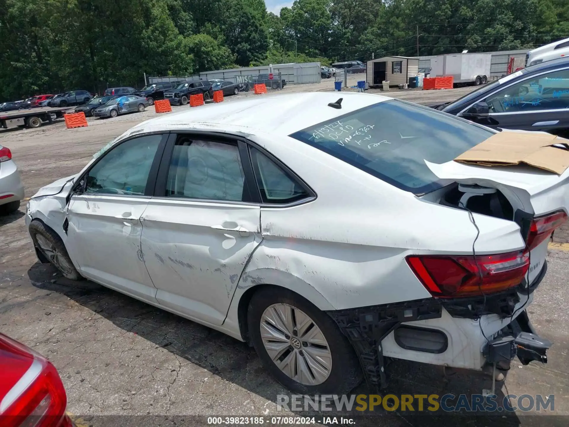 13 fotografías del automóvil dañado 3VWC57BUXKM236367 VOLKSWAGEN JETTA 2019