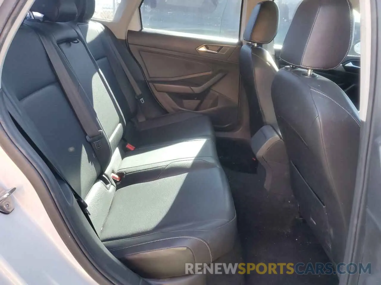 10 fotografías del automóvil dañado 3VWCB7BU0KM132737 VOLKSWAGEN JETTA 2019