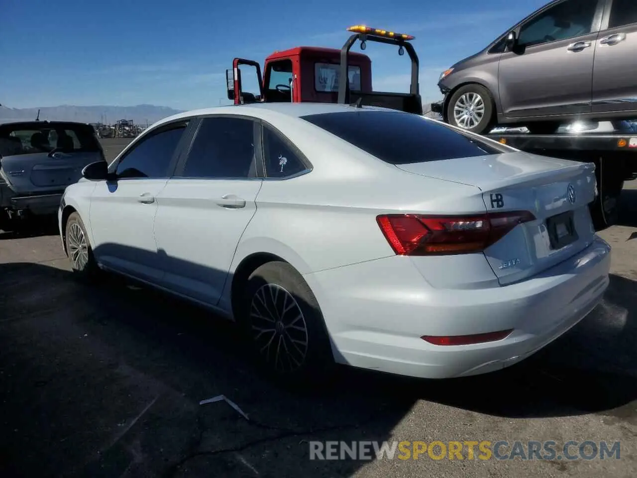 2 fotografías del automóvil dañado 3VWCB7BU0KM132737 VOLKSWAGEN JETTA 2019