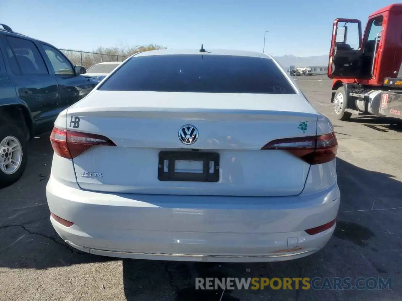 6 fotografías del automóvil dañado 3VWCB7BU0KM132737 VOLKSWAGEN JETTA 2019