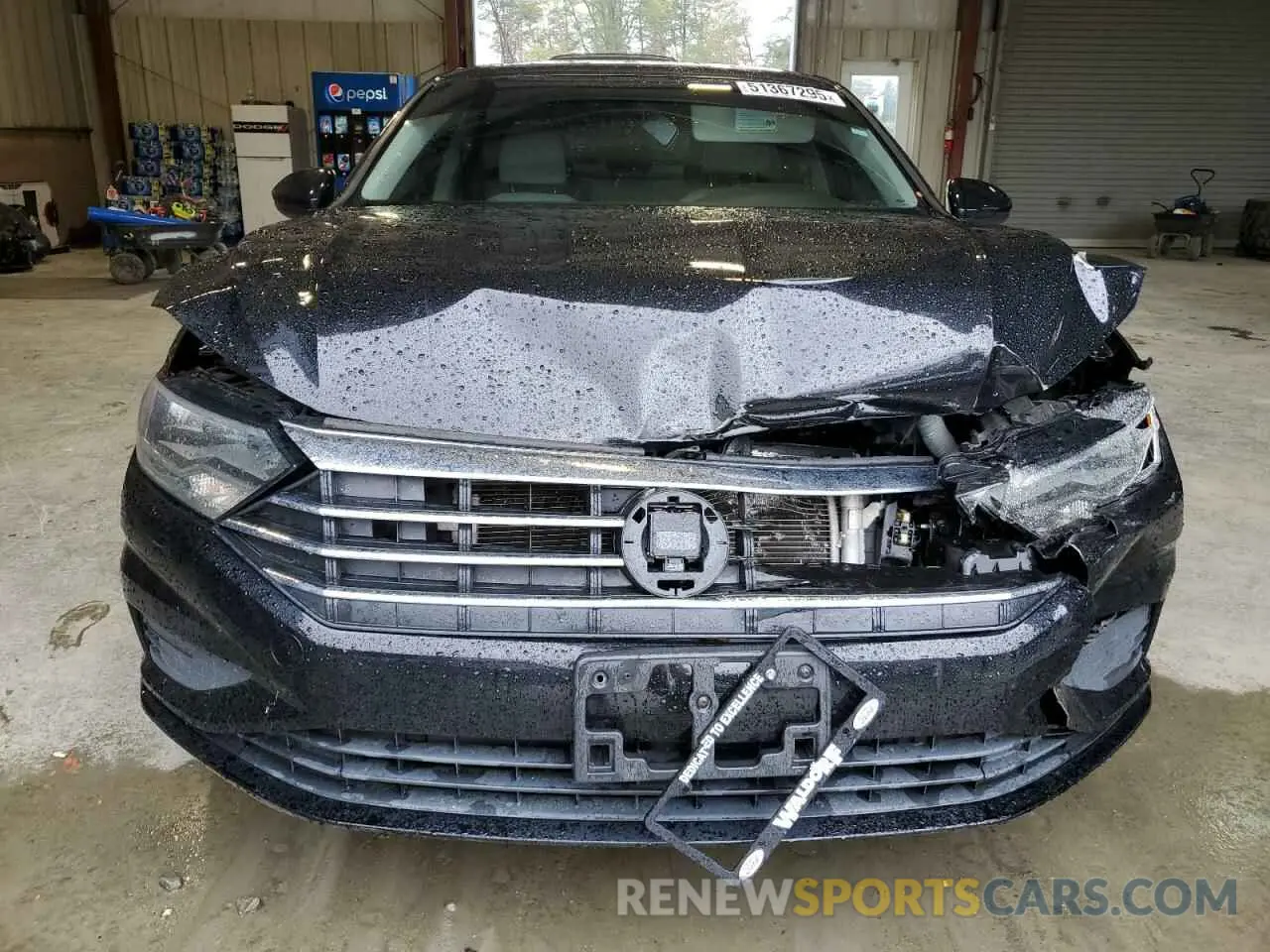 5 fotografías del automóvil dañado 3VWCB7BU0KM216184 VOLKSWAGEN JETTA 2019