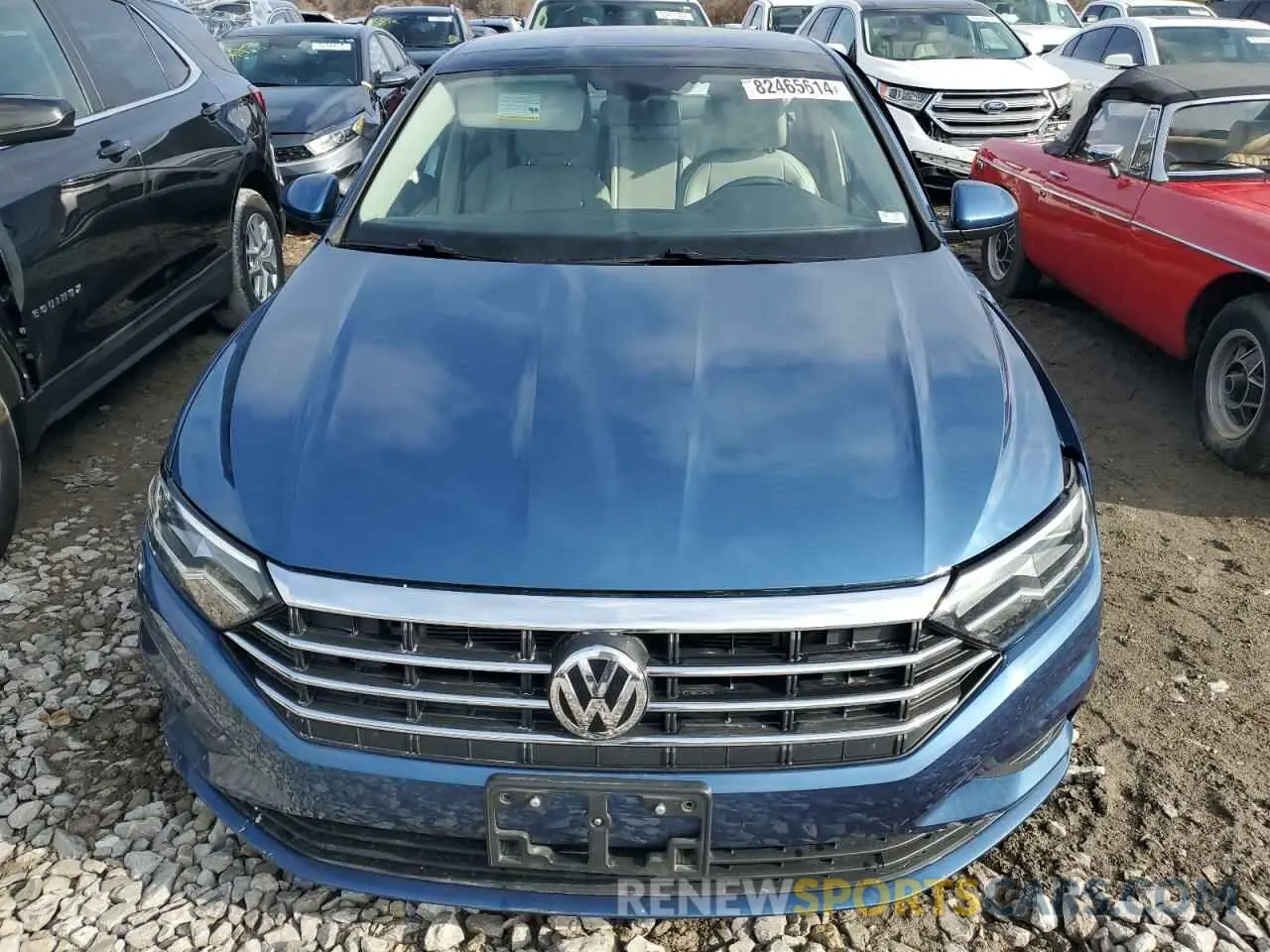 5 fotografías del automóvil dañado 3VWCB7BU0KM240761 VOLKSWAGEN JETTA 2019