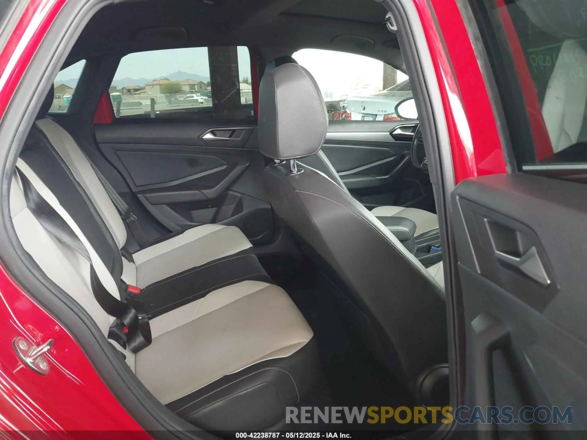 8 fotografías del automóvil dañado 3VWCB7BU3KM162248 VOLKSWAGEN JETTA 2019