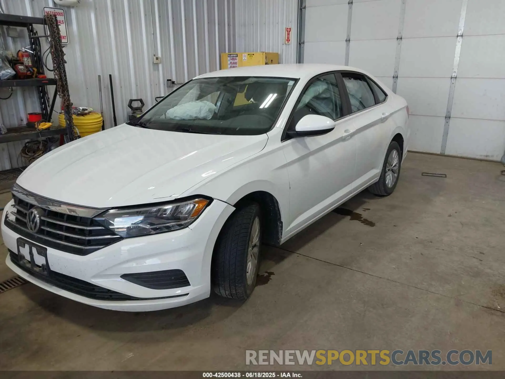 2 fotografías del automóvil dañado 3VWCB7BU4KM246594 VOLKSWAGEN JETTA 2019