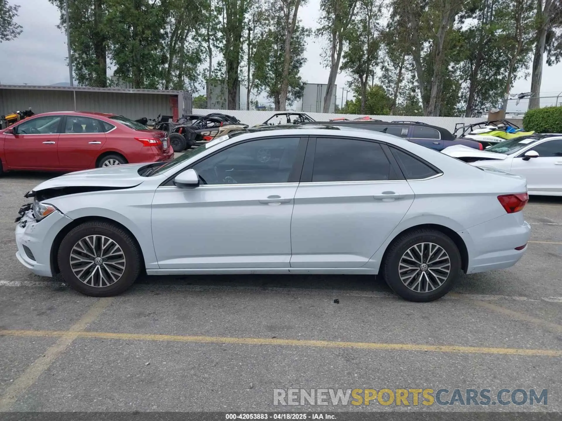 14 fotografías del automóvil dañado 3VWCB7BU5KM131034 VOLKSWAGEN JETTA 2019