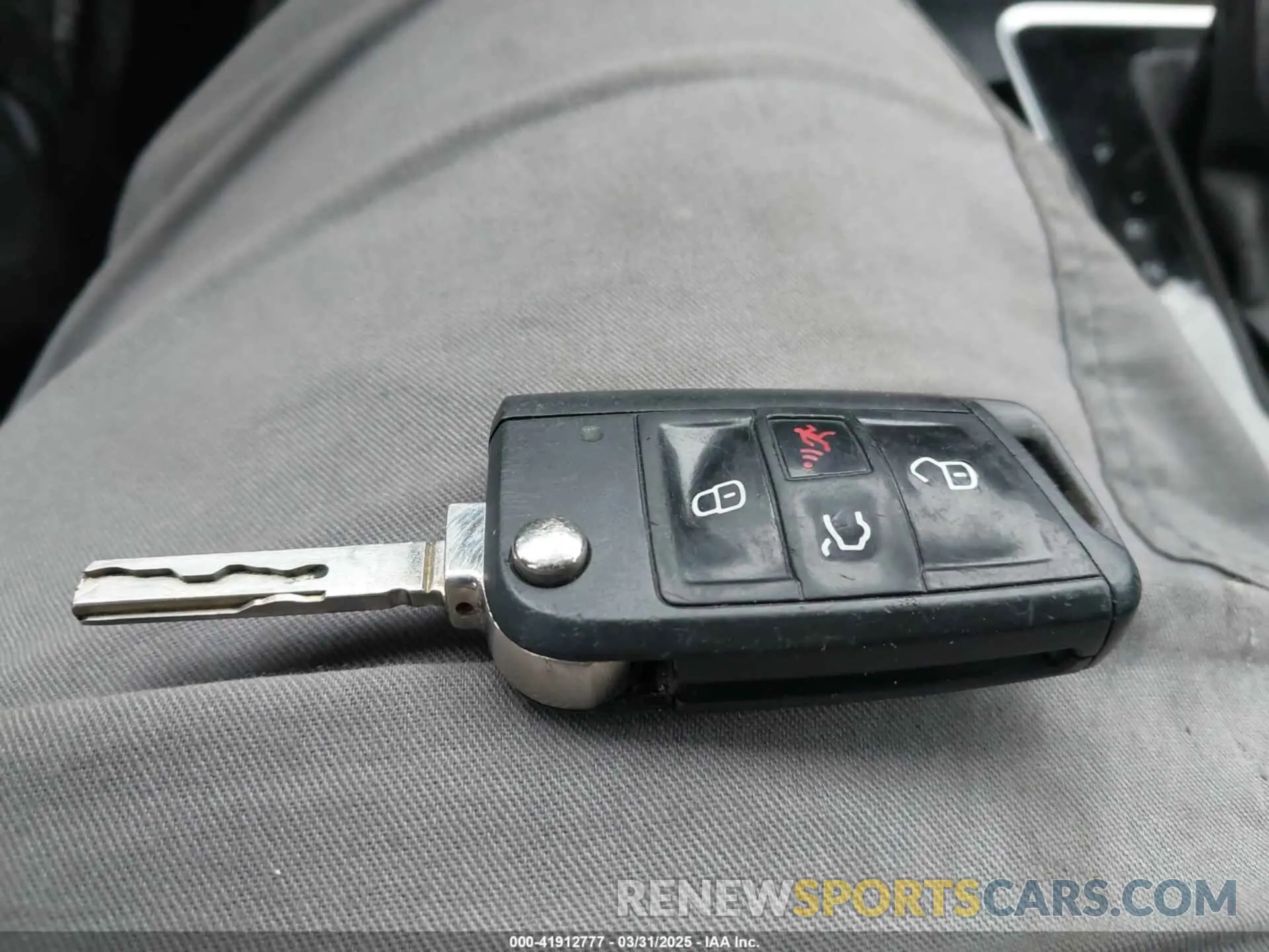 11 fotografías del automóvil dañado 3VWCB7BU5KM131325 VOLKSWAGEN JETTA 2019