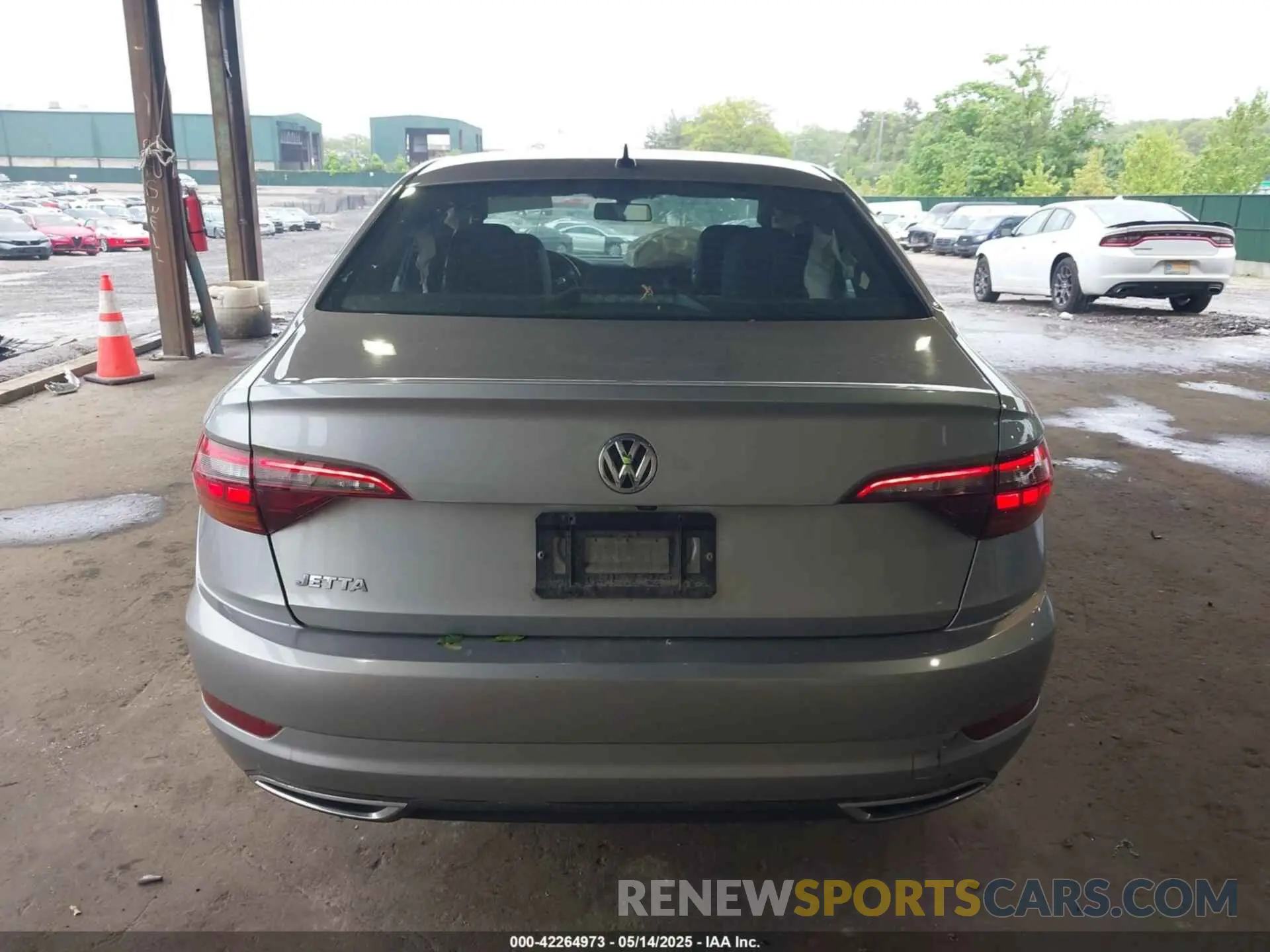 16 fotografías del automóvil dañado 3VWCB7BU5KM196630 VOLKSWAGEN JETTA 2019