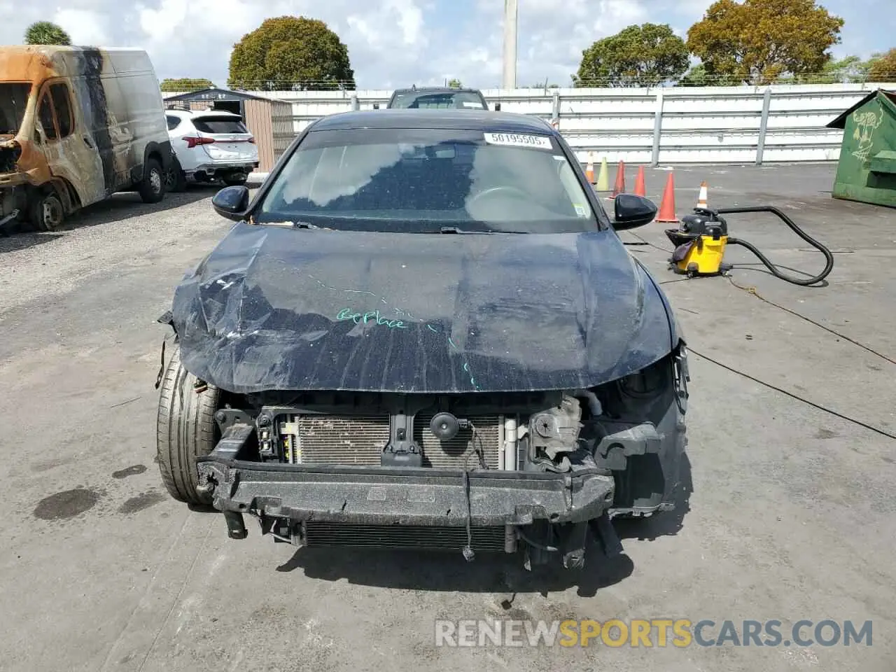 5 fotografías del automóvil dañado 3VWCB7BU6KM128837 VOLKSWAGEN JETTA 2019