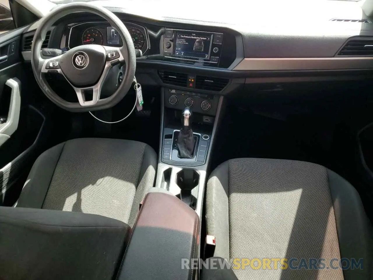 8 fotografías del automóvil dañado 3VWCB7BU6KM128837 VOLKSWAGEN JETTA 2019