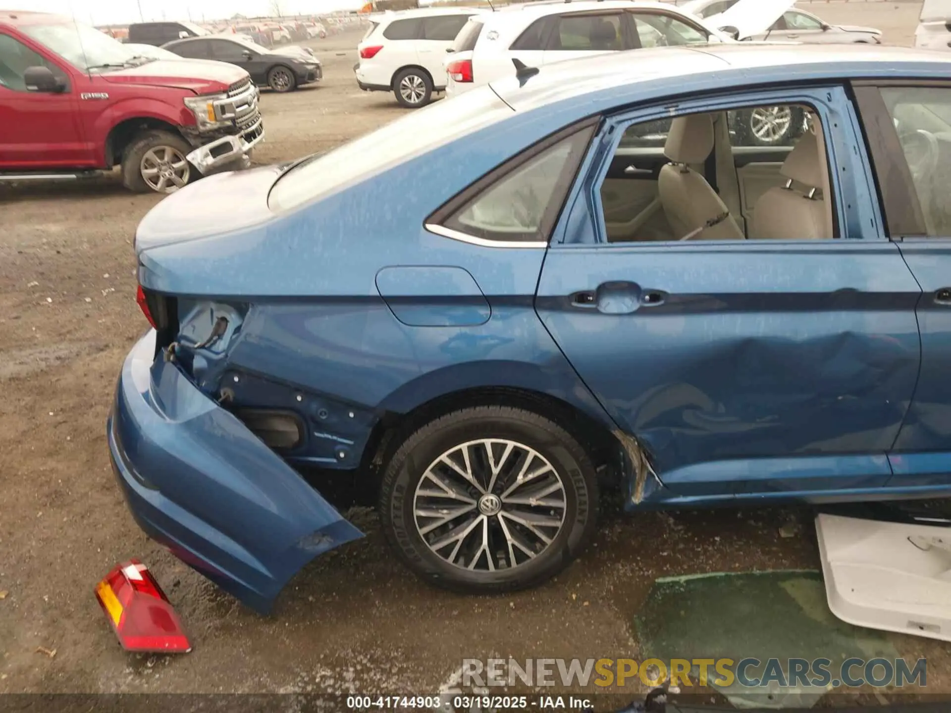 20 fotografías del automóvil dañado 3VWCB7BU7KM244533 VOLKSWAGEN JETTA 2019