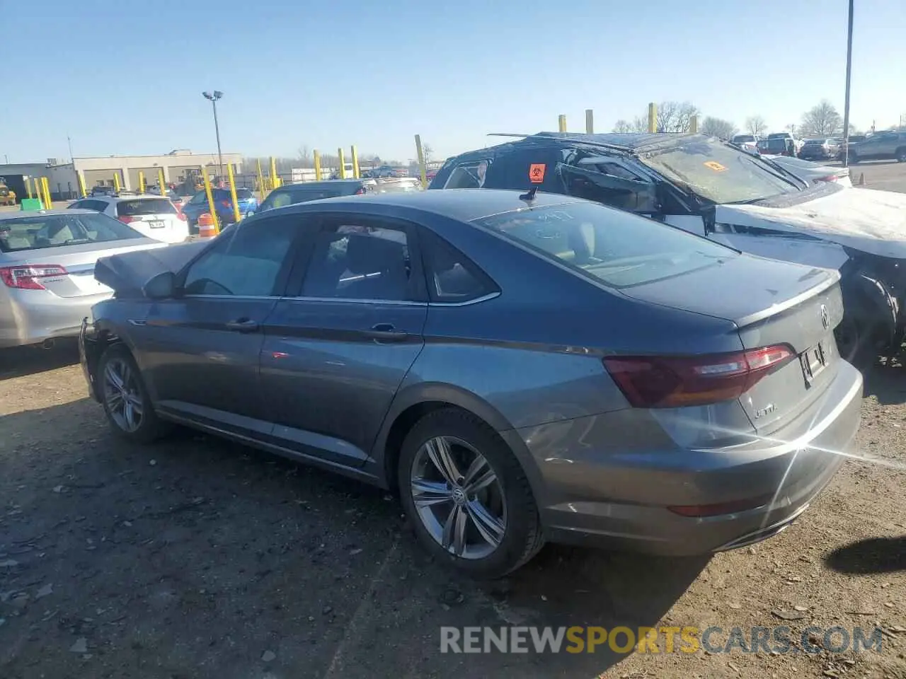 2 fotografías del automóvil dañado 3VWCB7BU7KM246847 VOLKSWAGEN JETTA 2019
