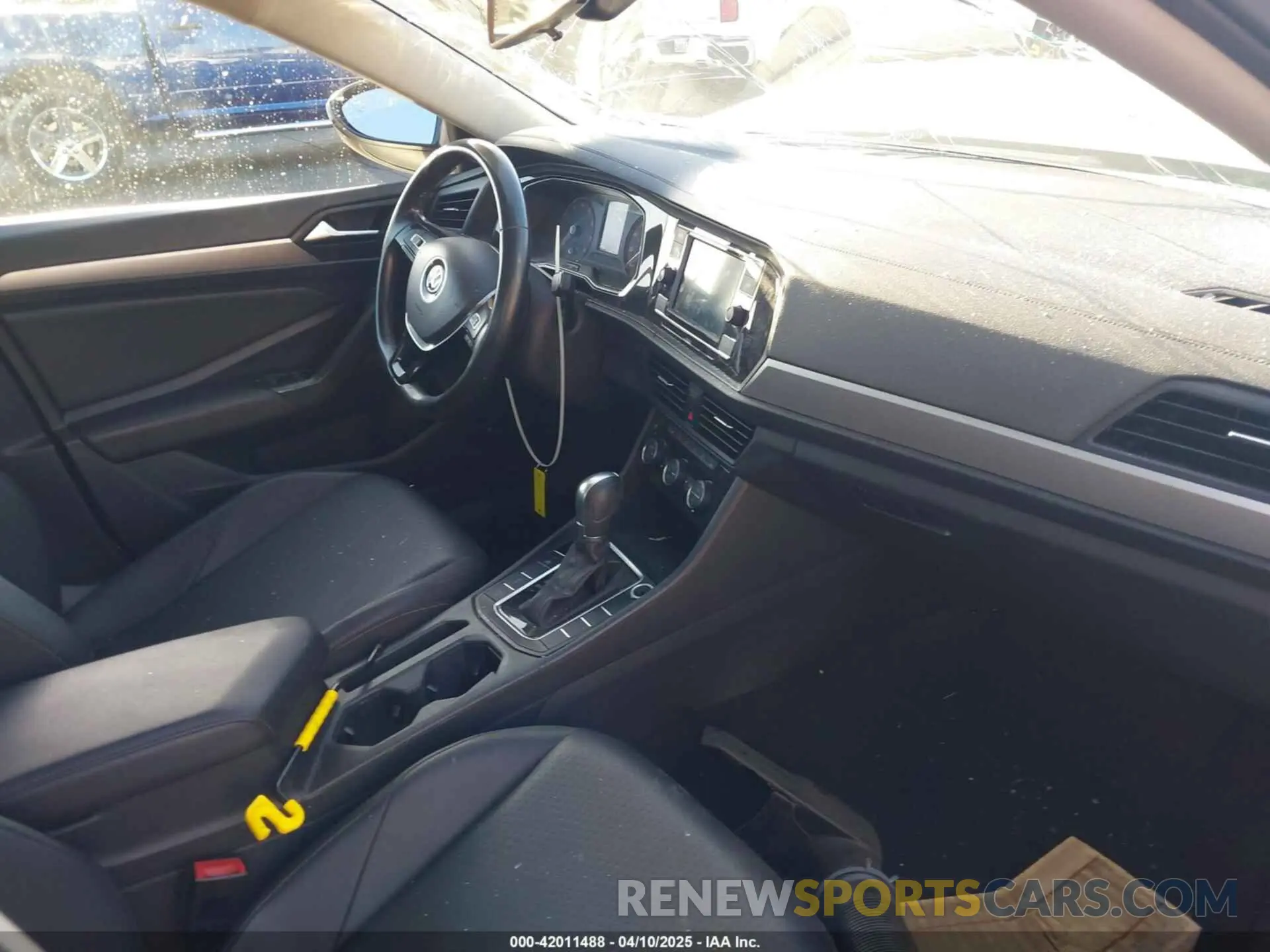 5 fotografías del automóvil dañado 3VWCB7BU9KM200145 VOLKSWAGEN JETTA 2019