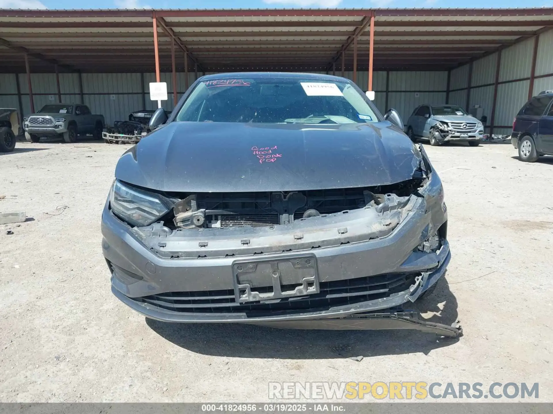 13 fotografías del automóvil dañado 3VWCB7BU9KM216300 VOLKSWAGEN JETTA 2019