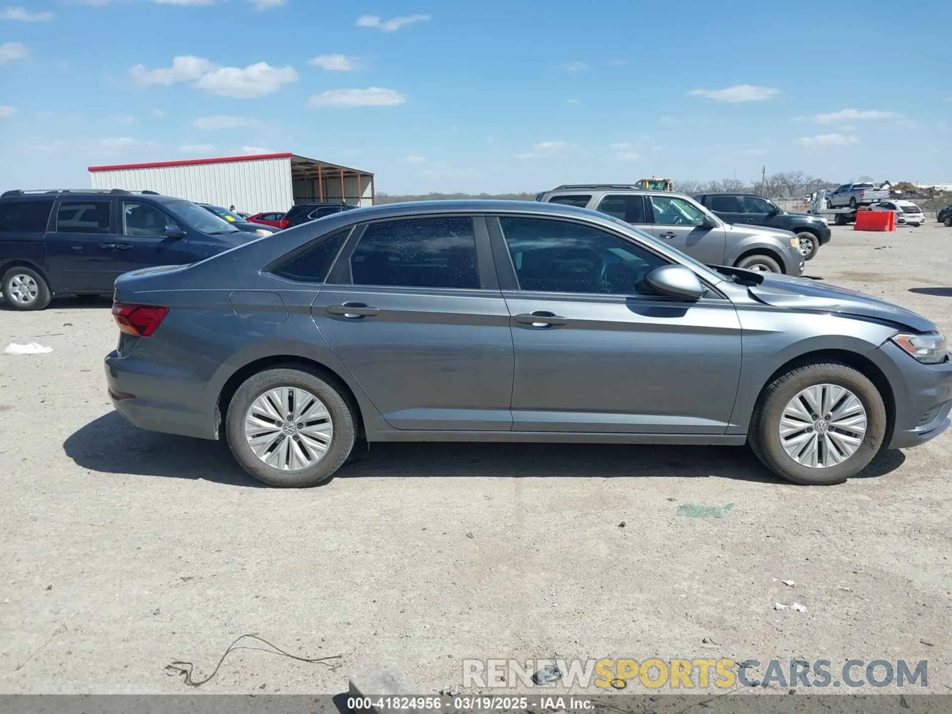 14 fotografías del automóvil dañado 3VWCB7BU9KM216300 VOLKSWAGEN JETTA 2019