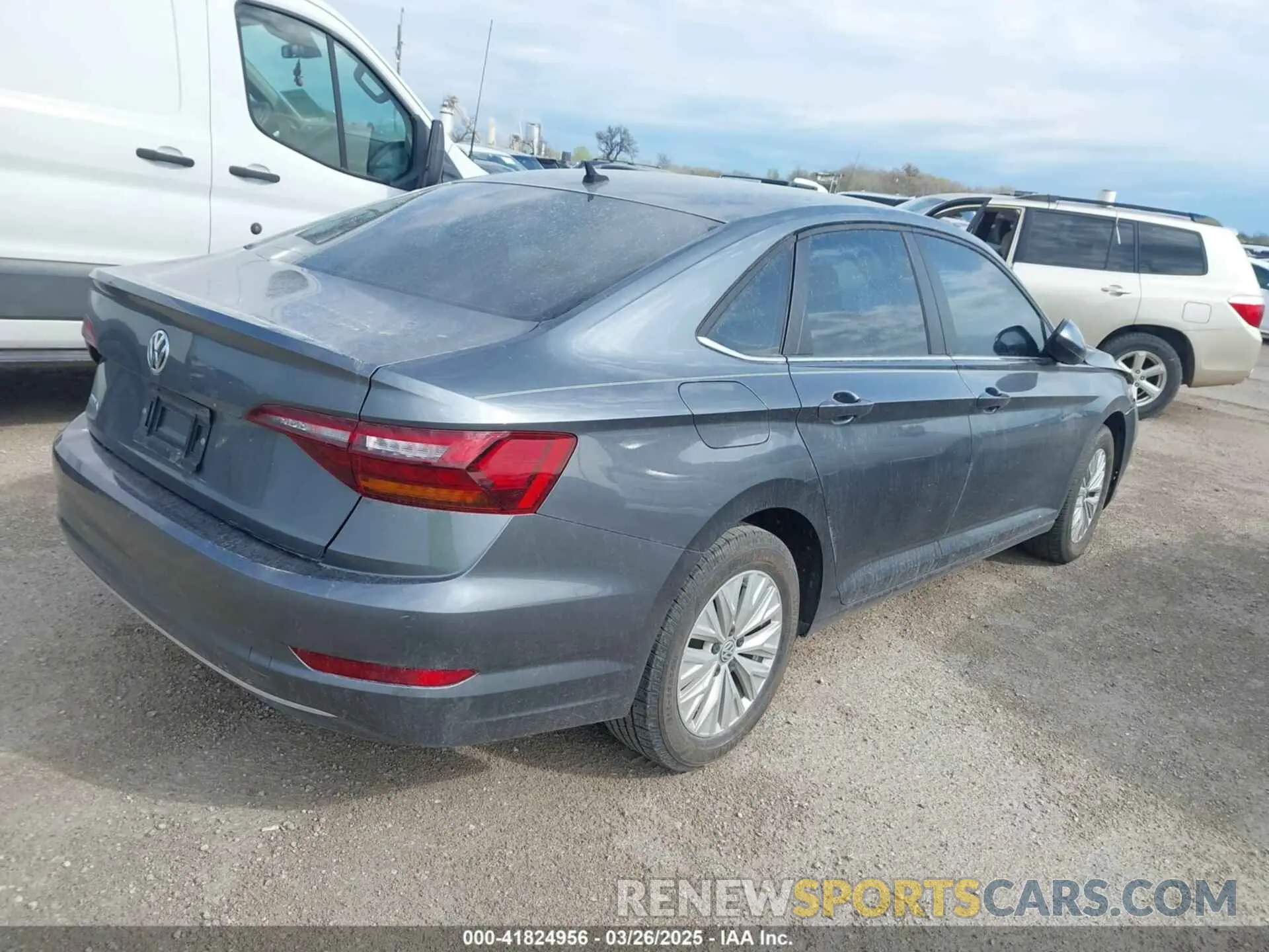 4 fotografías del automóvil dañado 3VWCB7BU9KM216300 VOLKSWAGEN JETTA 2019
