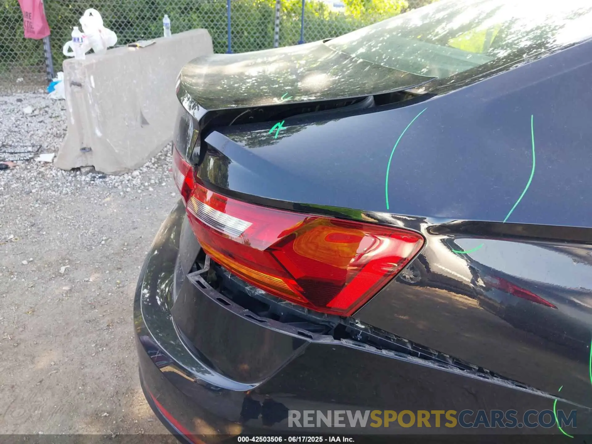 18 fotografías del automóvil dañado 3VWCB7BU9KM272513 VOLKSWAGEN JETTA 2019